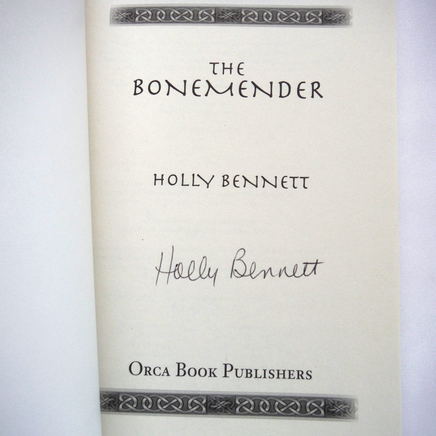 THE BONEMENDER, A Young Adult Fantasy Novel by Holly Bender (1st Ed. SIGNED)