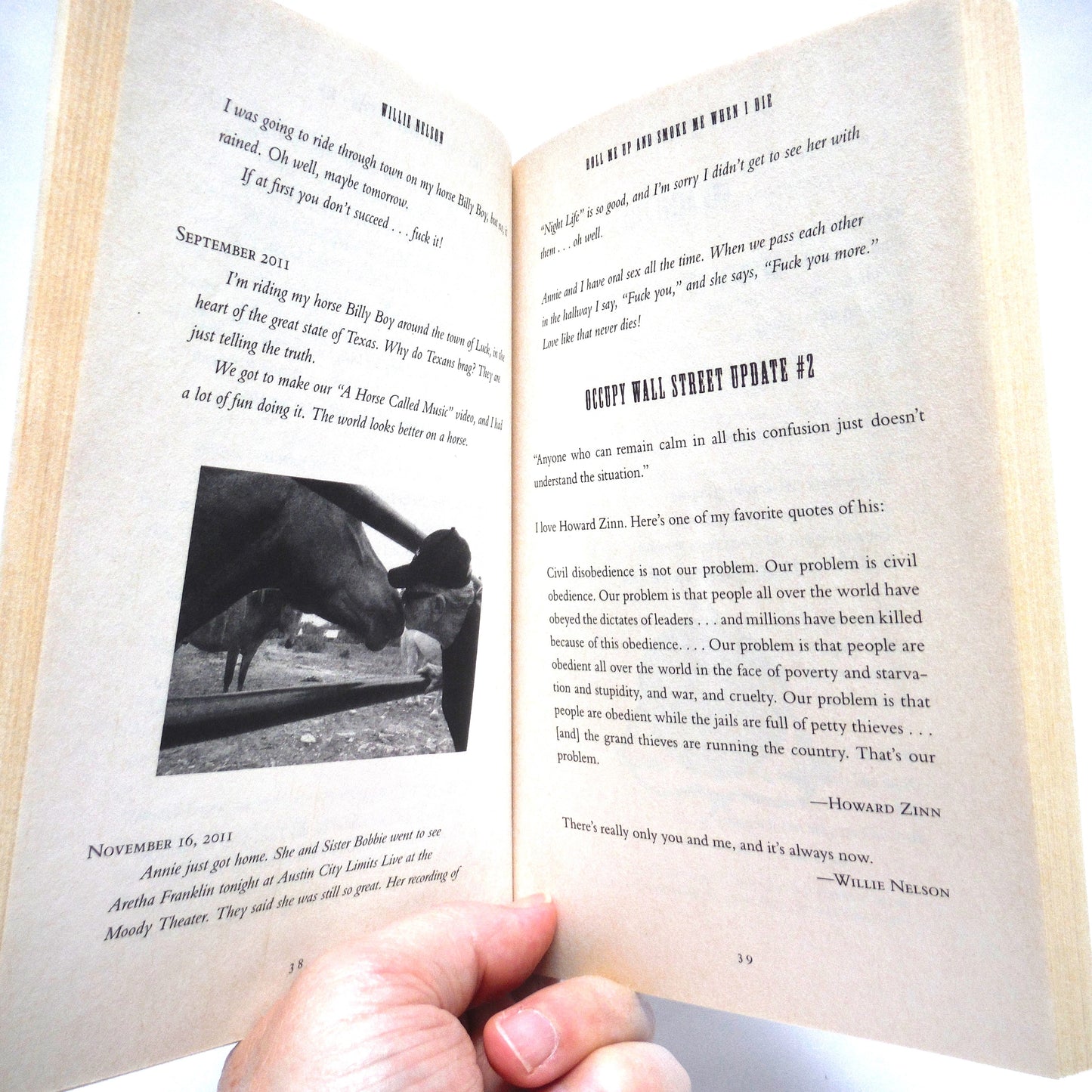 ROLL ME UP AND SMOKE ME WHEN I DIE, Musings from the Road by Willie Nelson (2012 1st Ed.)