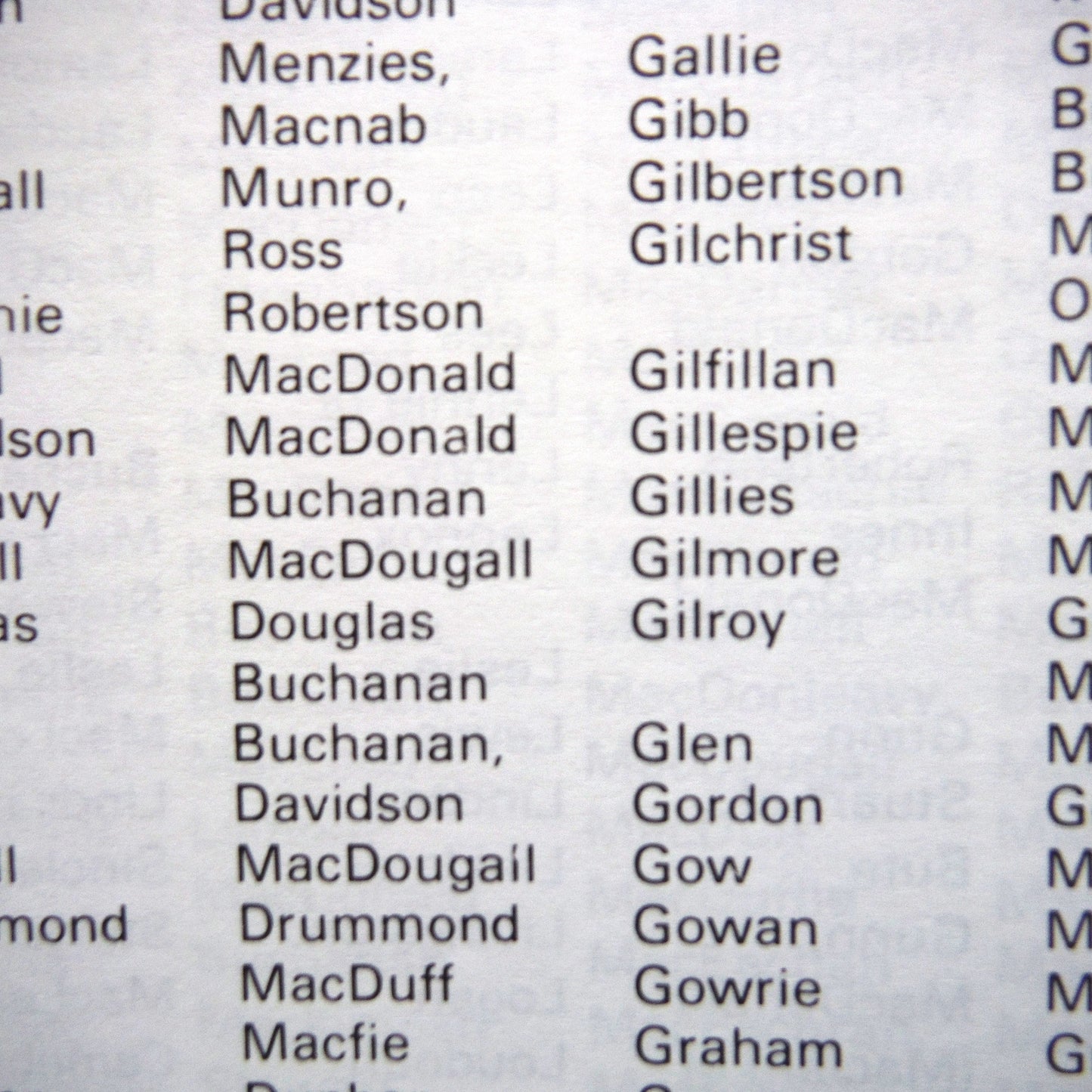 KITH AND KIN OF THE SCOTS, OOR AIN FOLK, by Rennie McOwan and others (1st Ed. SIGNED)