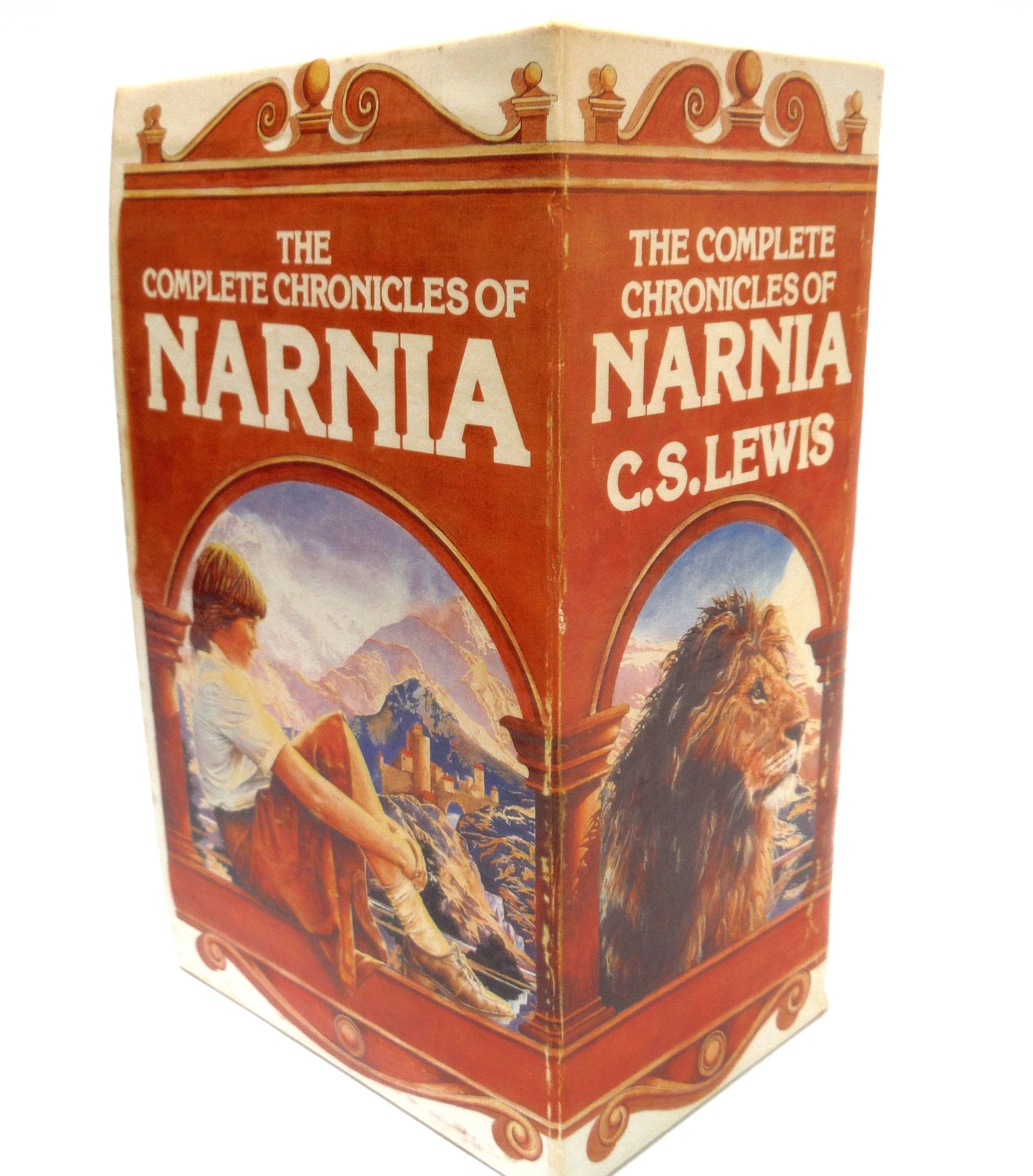 THE COMPLETE CHRONICLES OF NARNIA, The Seven-Volume Slipcase Set by C.S. Lewis, RARE: Fontana Lions 1980 Canadian Edition!