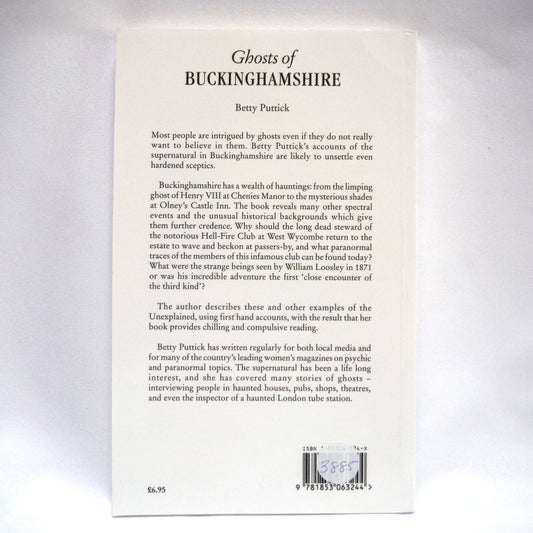 GHOSTS OF BUCKINGHAMSHIRE, by Betty Puttick (1995 1st Ed.)
