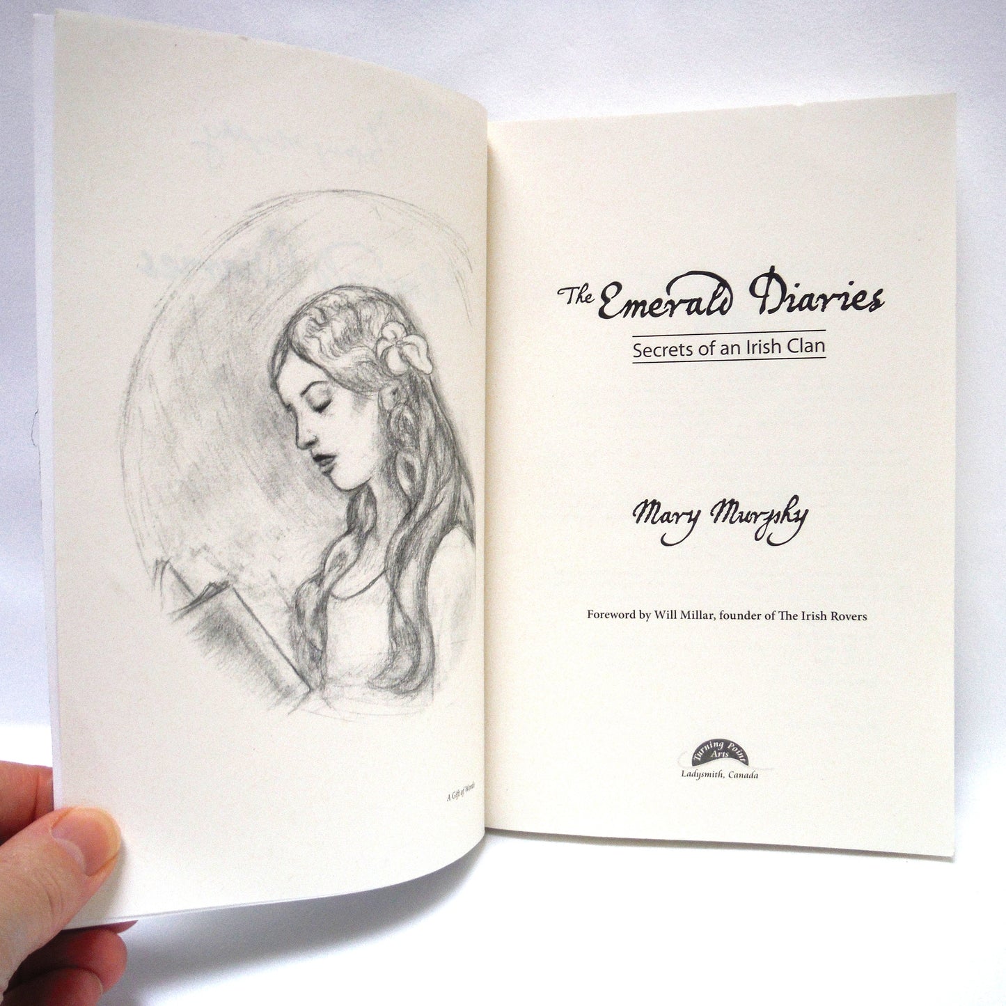 THE EMERALD DIARIES, Secrets of an Irish Clan, A Novel by Mary Murphy (1st Ed. SIGNED)