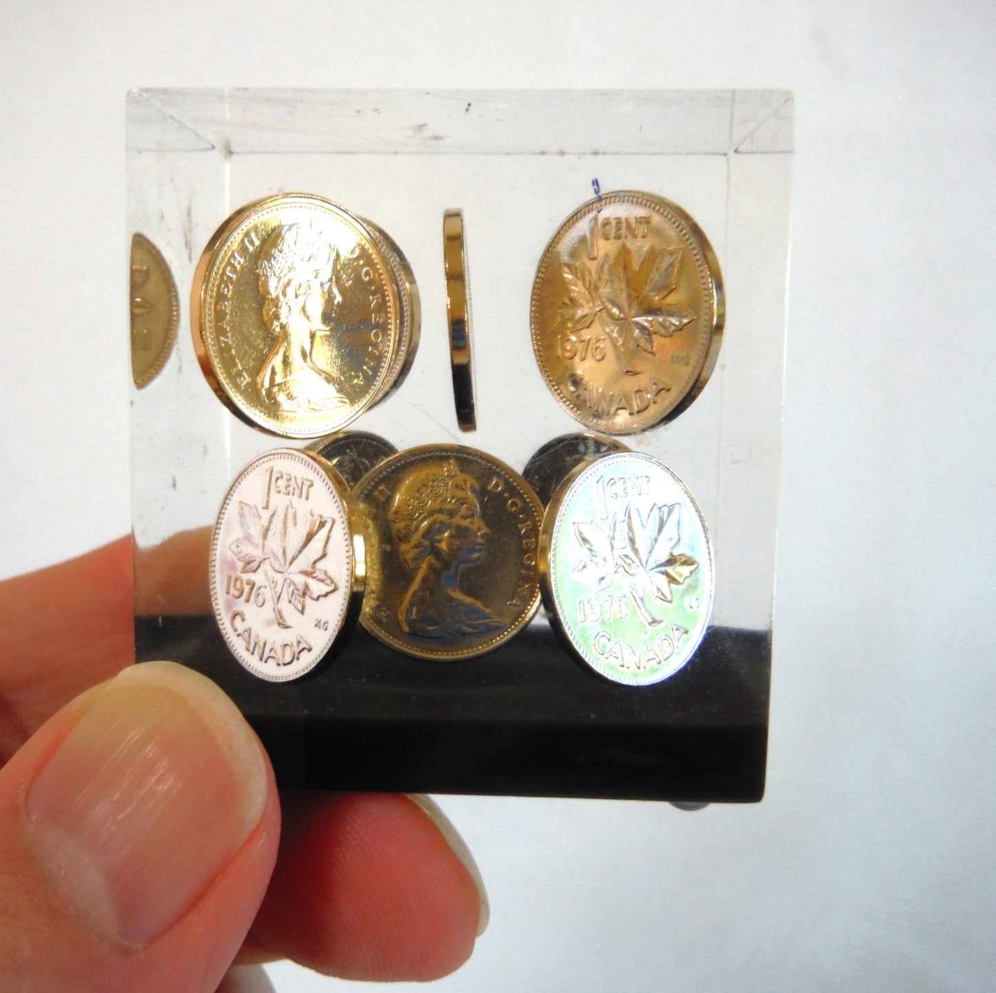 1976 Canadian Pennies: Vintage Clear Acrylic Lucite Souvenir Block Paperweight of TEN COINS!