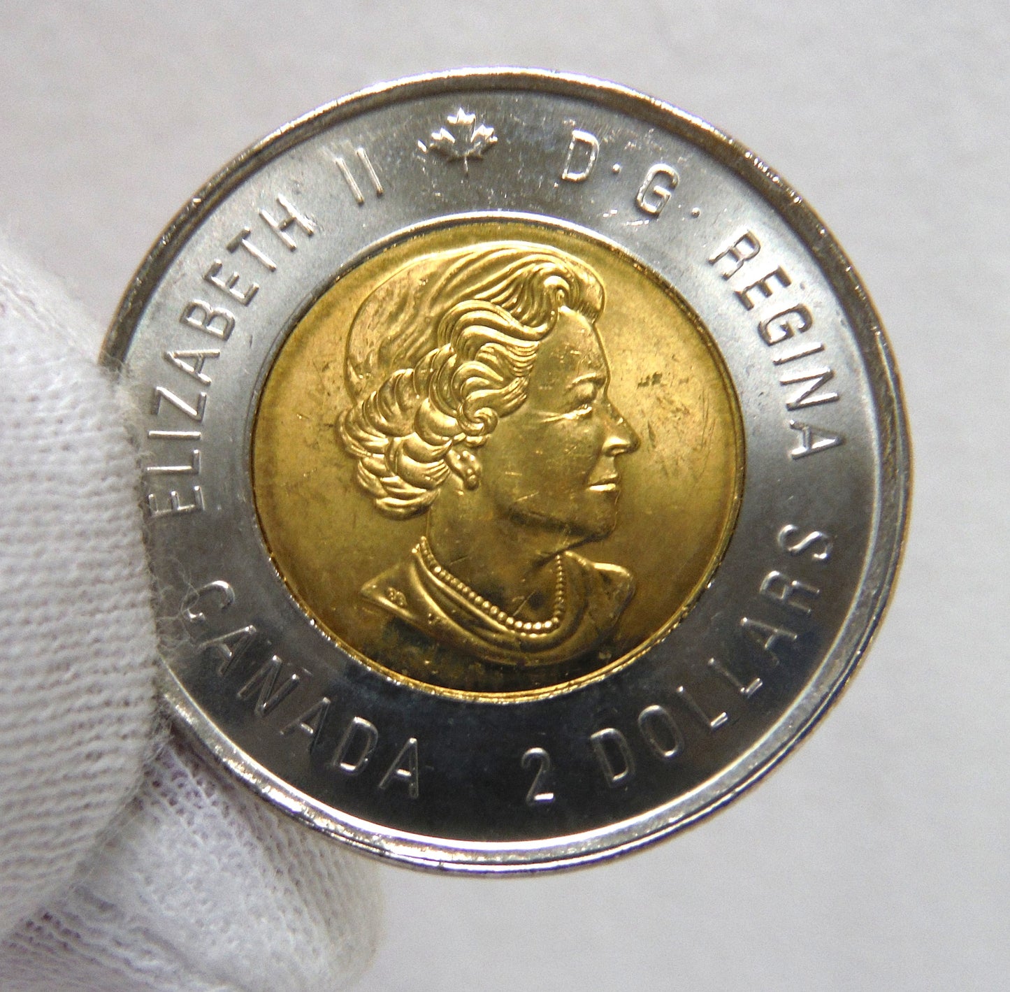 2021 Canadian $2 Toonie Coin, Featuring the Blue Coloured Logo Representing the 100th Anniversary of the Discovery of Insulin