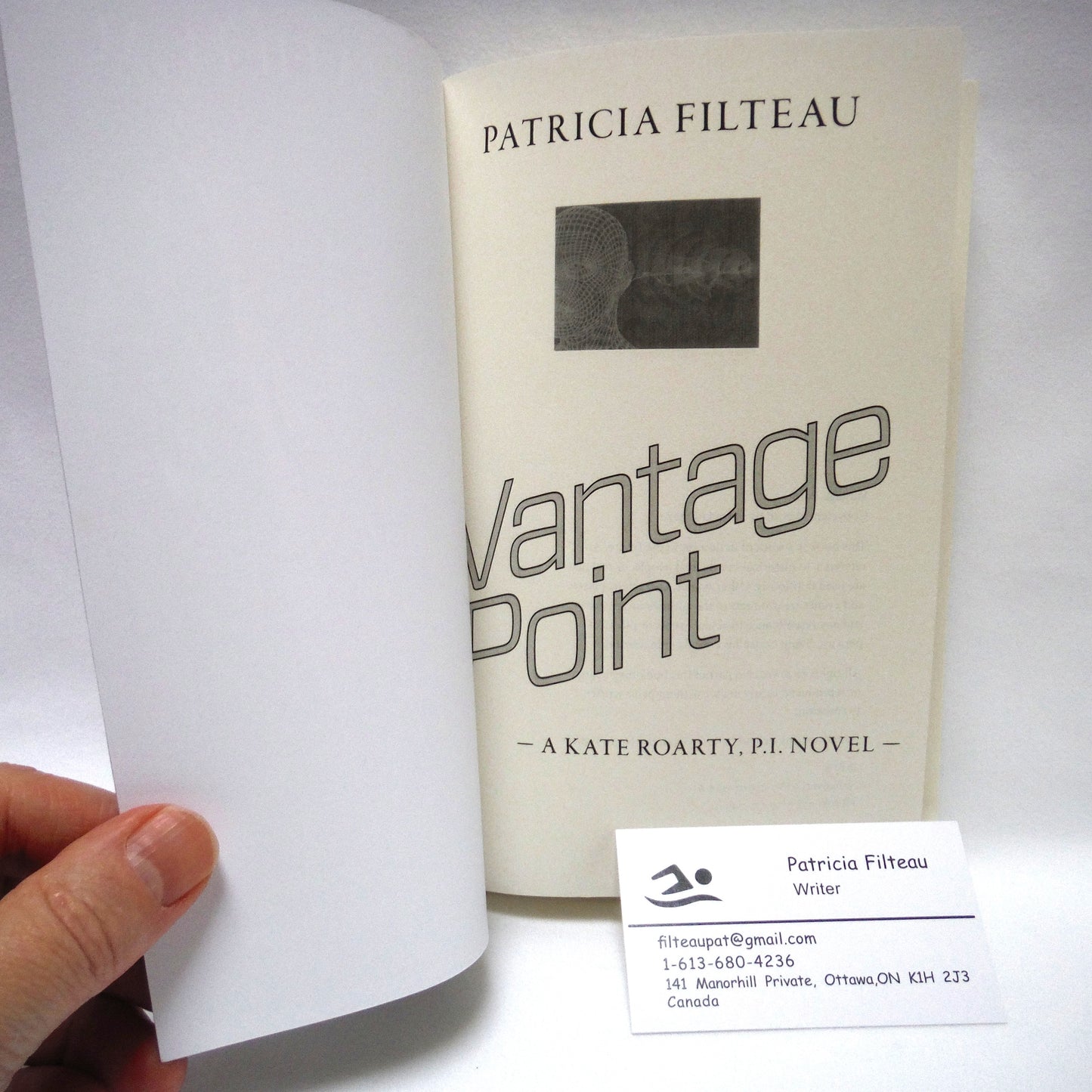 VANTAGE POINT, A Kate Roarty, P.I. Novel, by Patricia Filteau (1st Ed. SIGNED)
