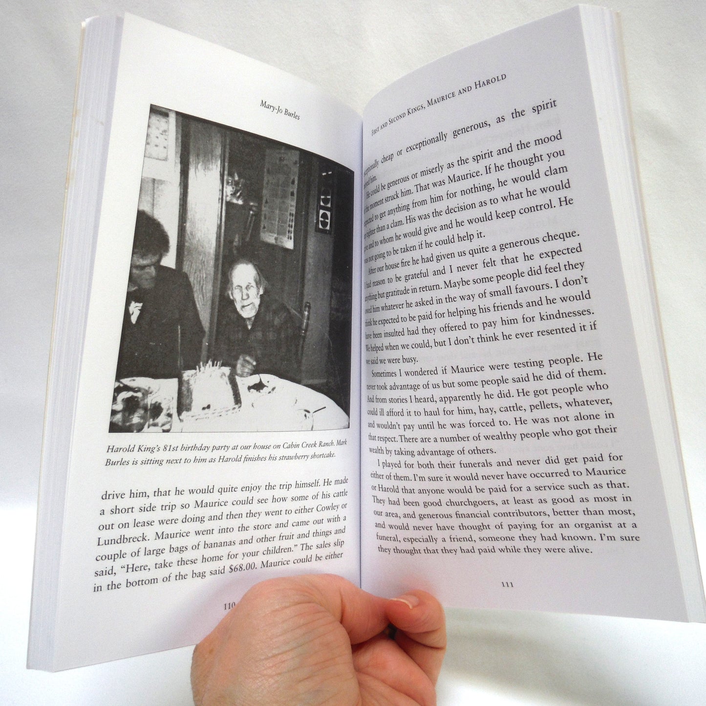 FIRST AND SECOND KINGS, The True Story of Eccentric Millionaires Who Lived Like Paupers, by Mary-Jo Burles, 2010