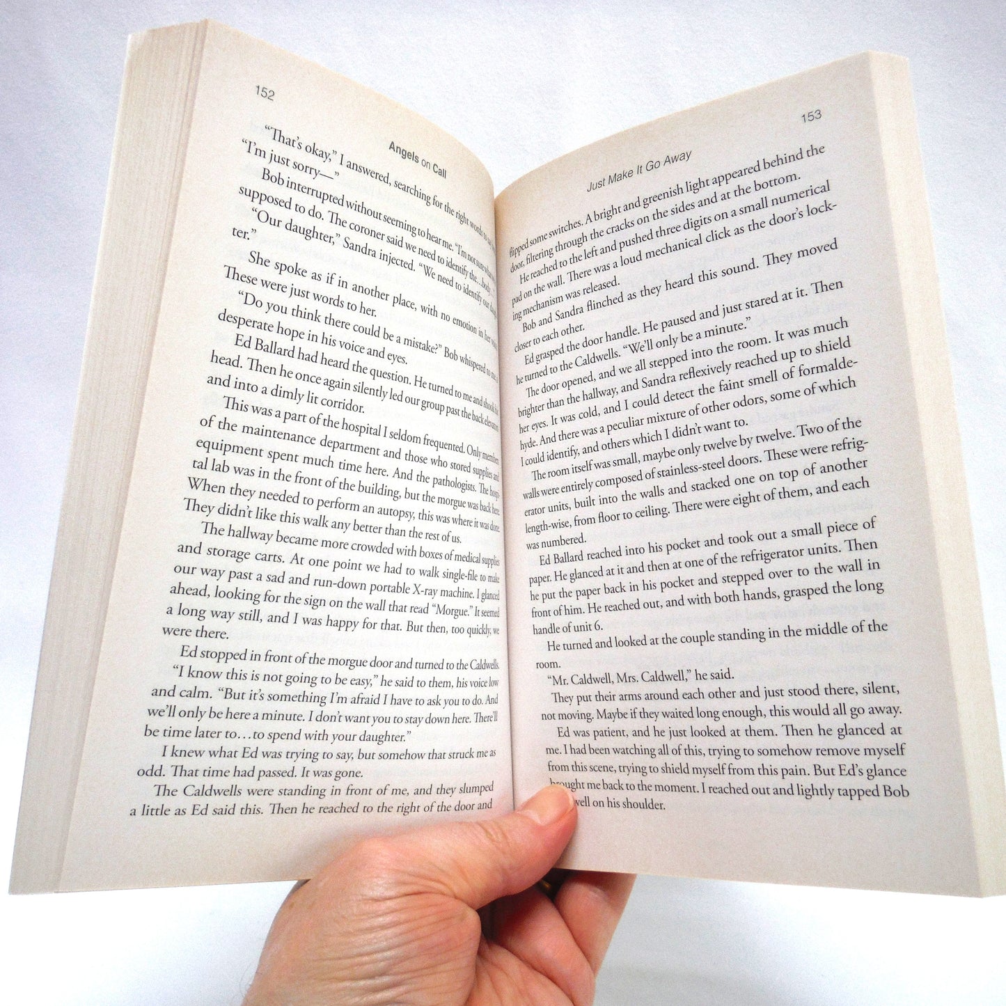 ANGELS ON CALL, Inspiring True Stories from the ER, by Robert D. Lesslie, M.D. (2010 1st Ed.)