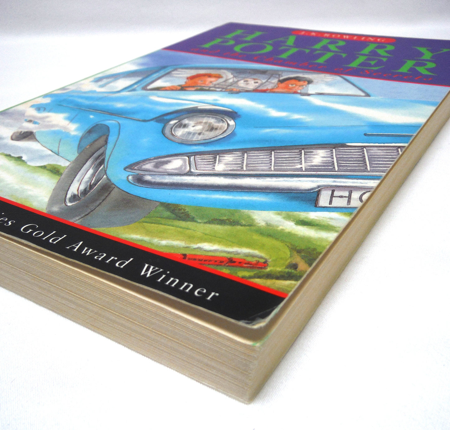 HARRY POTTER and The Chamber of Secrets, by J.K. Rowling (1998 1st Ed.)