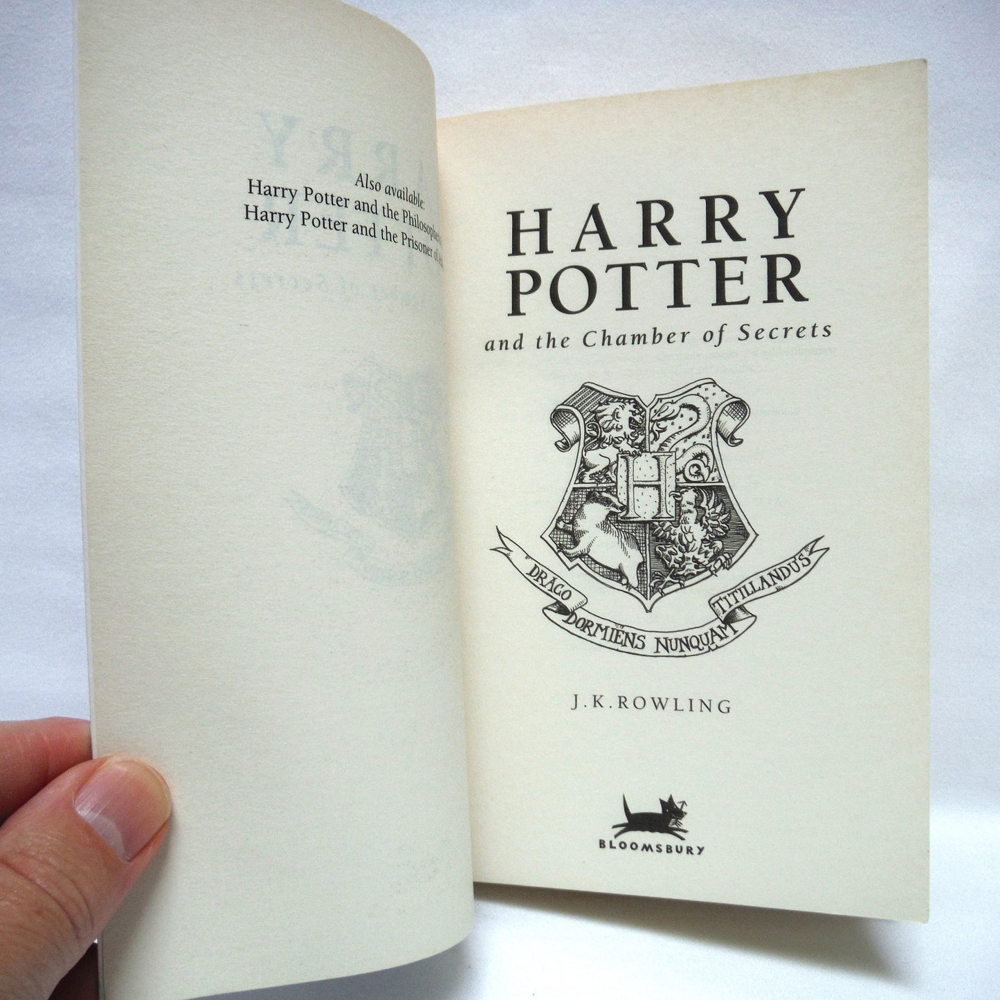 HARRY POTTER and The Chamber of Secrets, by J.K. Rowling (1998 1st Ed.)