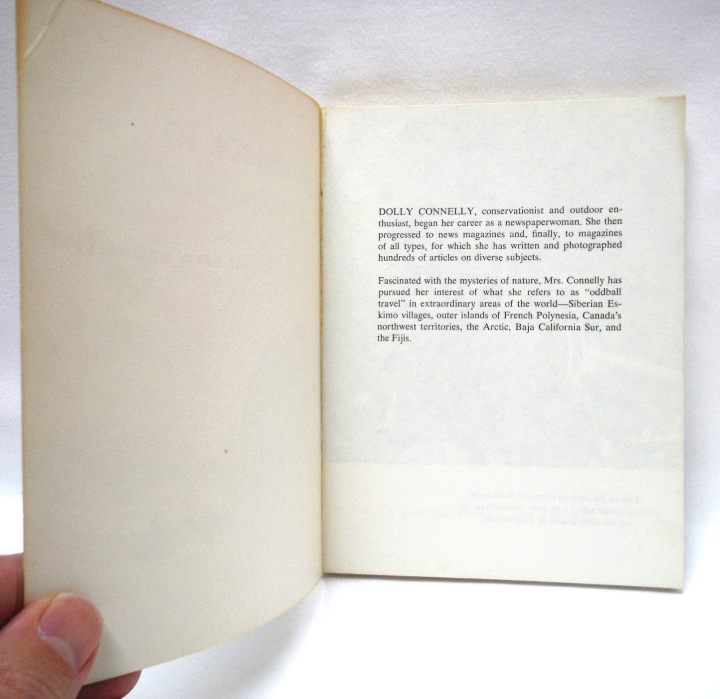 GUIDEBOOK TO VANCOUVER ISLAND, Off the Coast of Southwest British Columbia, by Dolly Connelly (1973 1st Ed.)