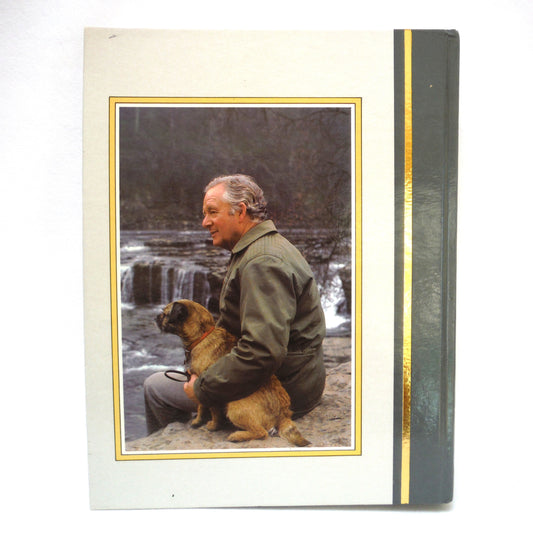 THE BEST OF JAMES HERRIOT: Favourite memories of a Country Vet, by James Herriot (1982 1st Ed.)