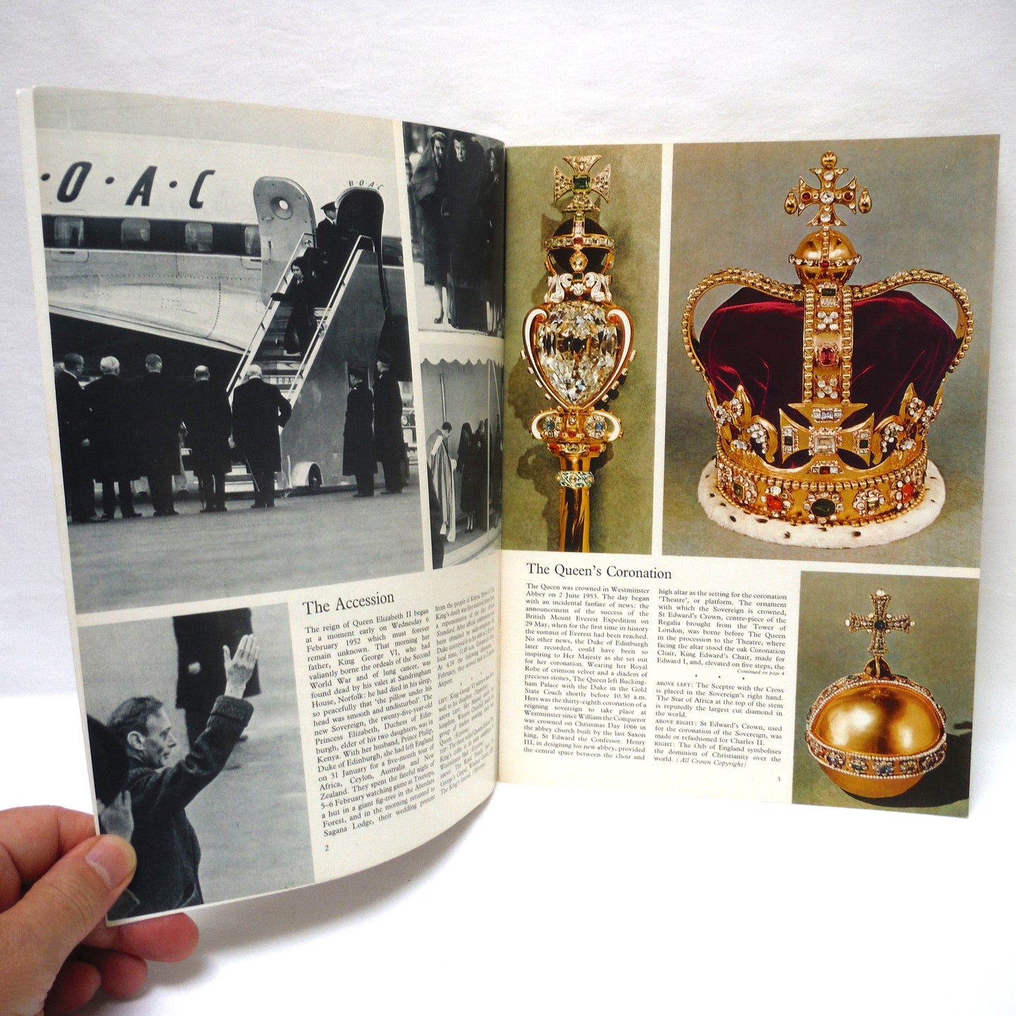 THE QUEEN'S SILVER JUBILEE: A Pictorial Souvenir to Commemorate the 25th Anniversary of The Queen's Accession to The Throne, by Pitkin of London, 1976
