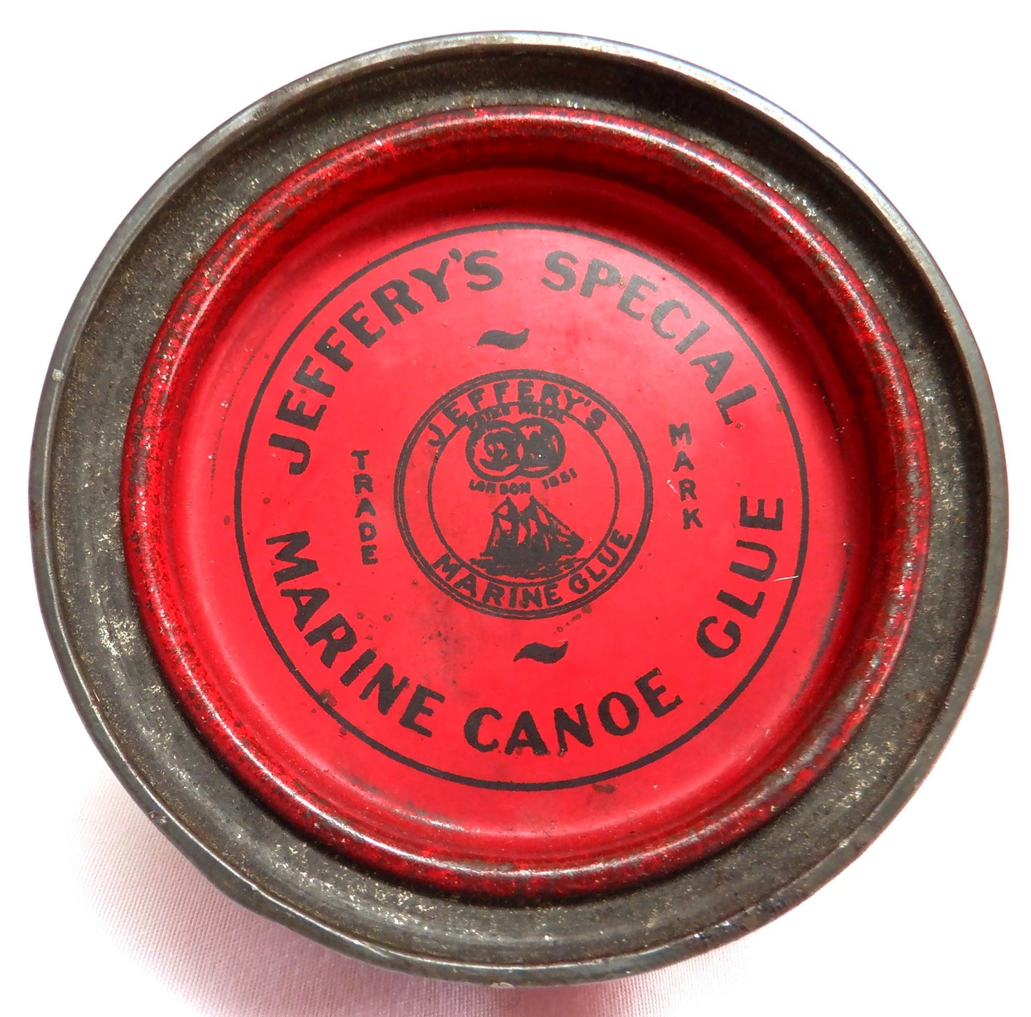 Antique Tin Can by L.W. Ferdinand of Boston, Massachusetts: 'JEFFERY'S SPECIAL MARINE CANOE GLUE'