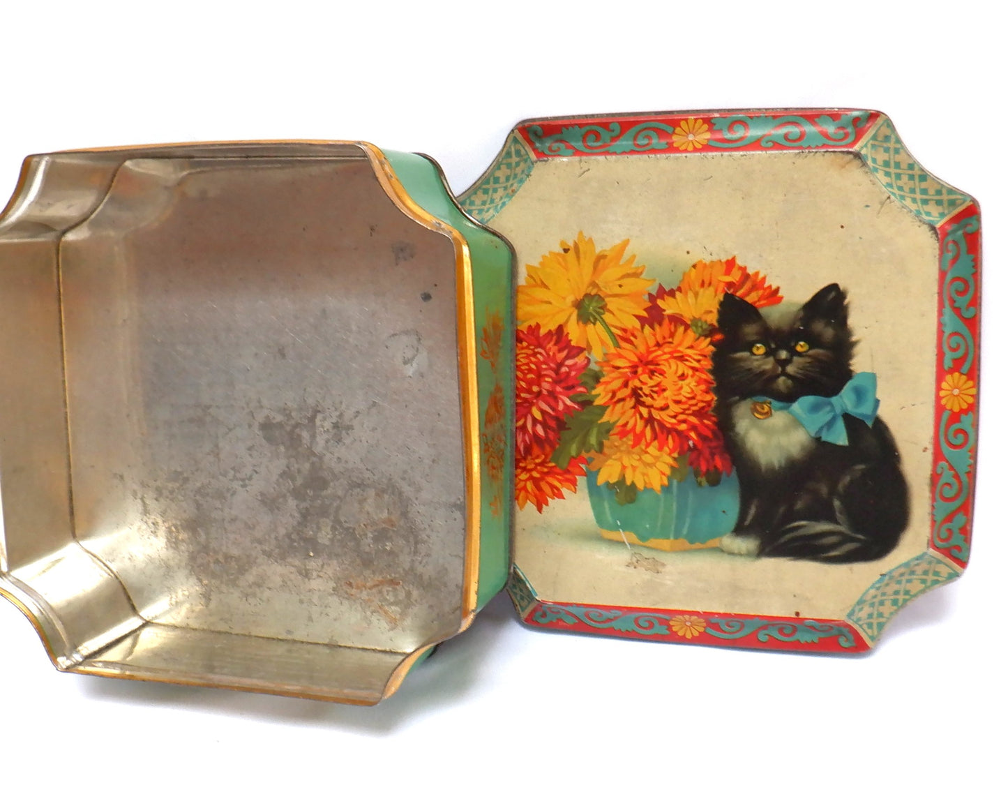 BLUE BIRD Contectionery Vintage Tin: "Black Cat Posing by Flowers"