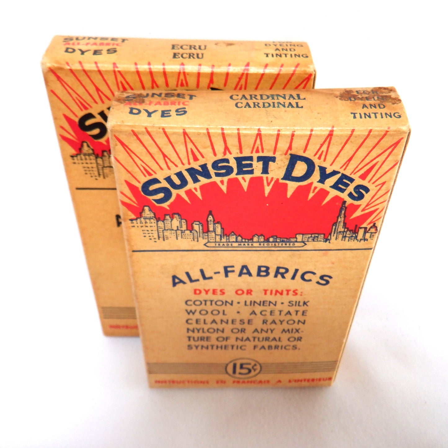 SUNSET DYES (CARDINAL & ECRU) Rare Vintage Cardboard Boxes with original full contents! Made in Canada