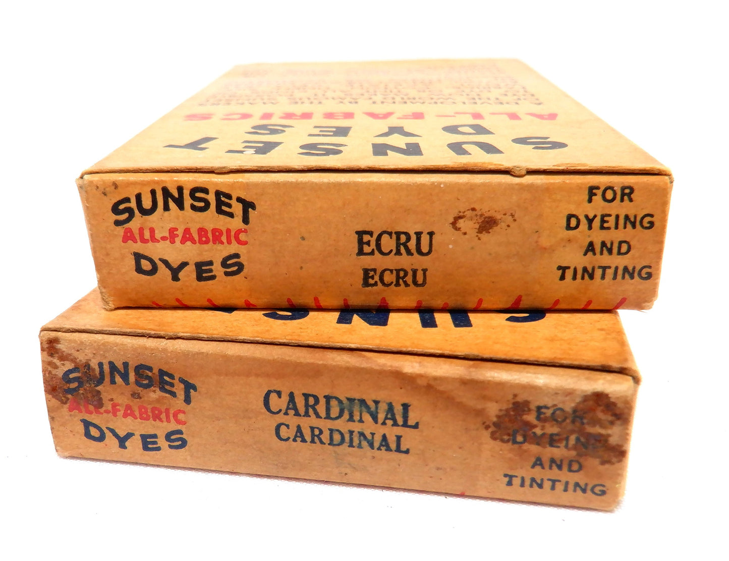 SUNSET DYES (CARDINAL & ECRU) Rare Vintage Cardboard Boxes with original full contents! Made in Canada