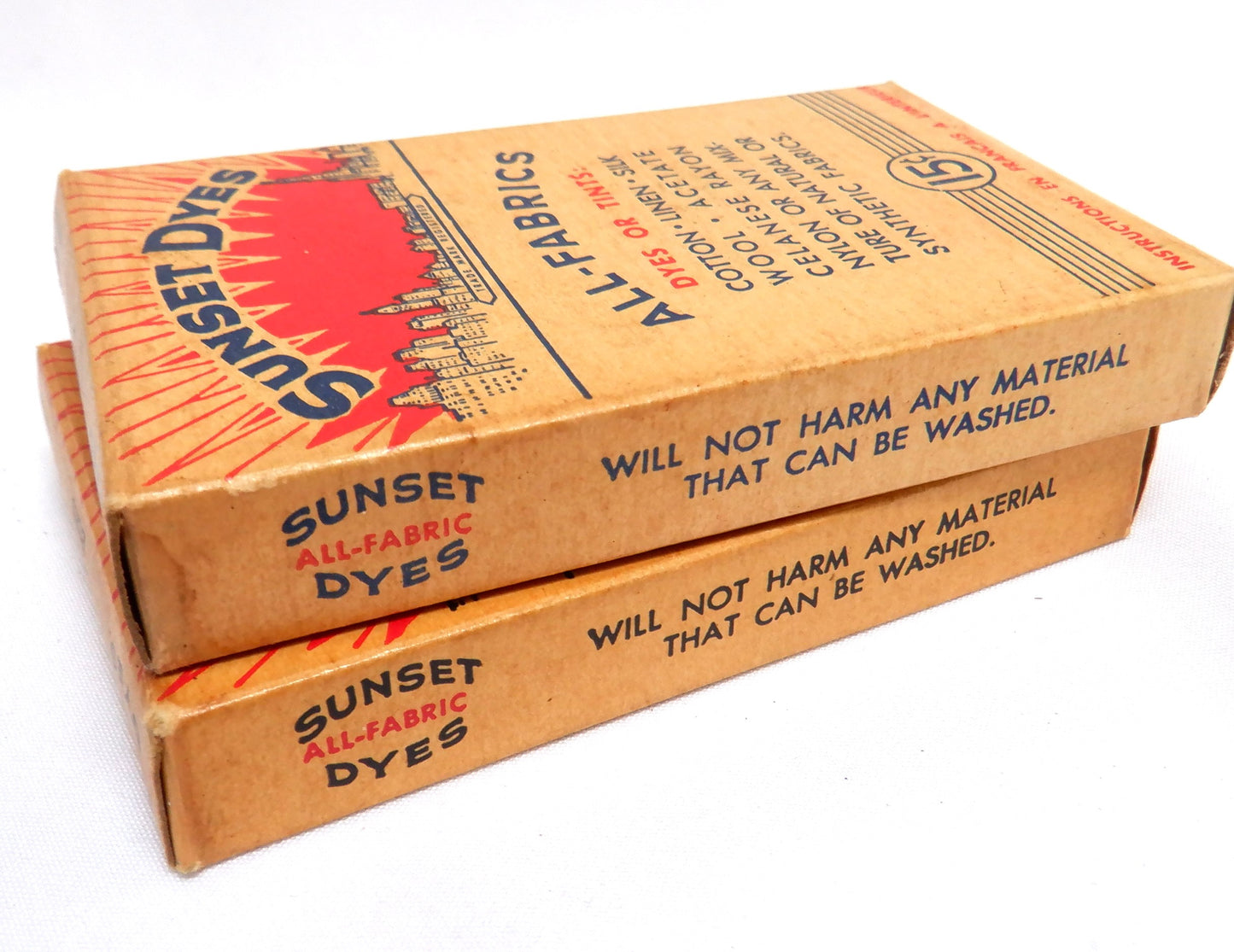 SUNSET DYES (CARDINAL & ECRU) Rare Vintage Cardboard Boxes with original full contents! Made in Canada