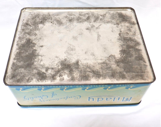 An Antique Milady Confectionery Tin displaying the famous painting by Frank H. Mason: 'BRITANNIA & WESTWARD OFF COWES'