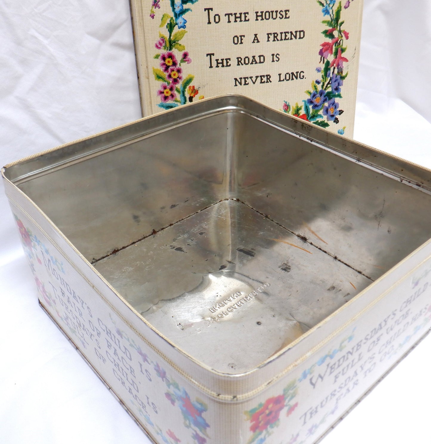 Antique Tin Container by the Famous CARR'S OF CARLISLE LTD. of ENGLAND: 'TAPESTRY'