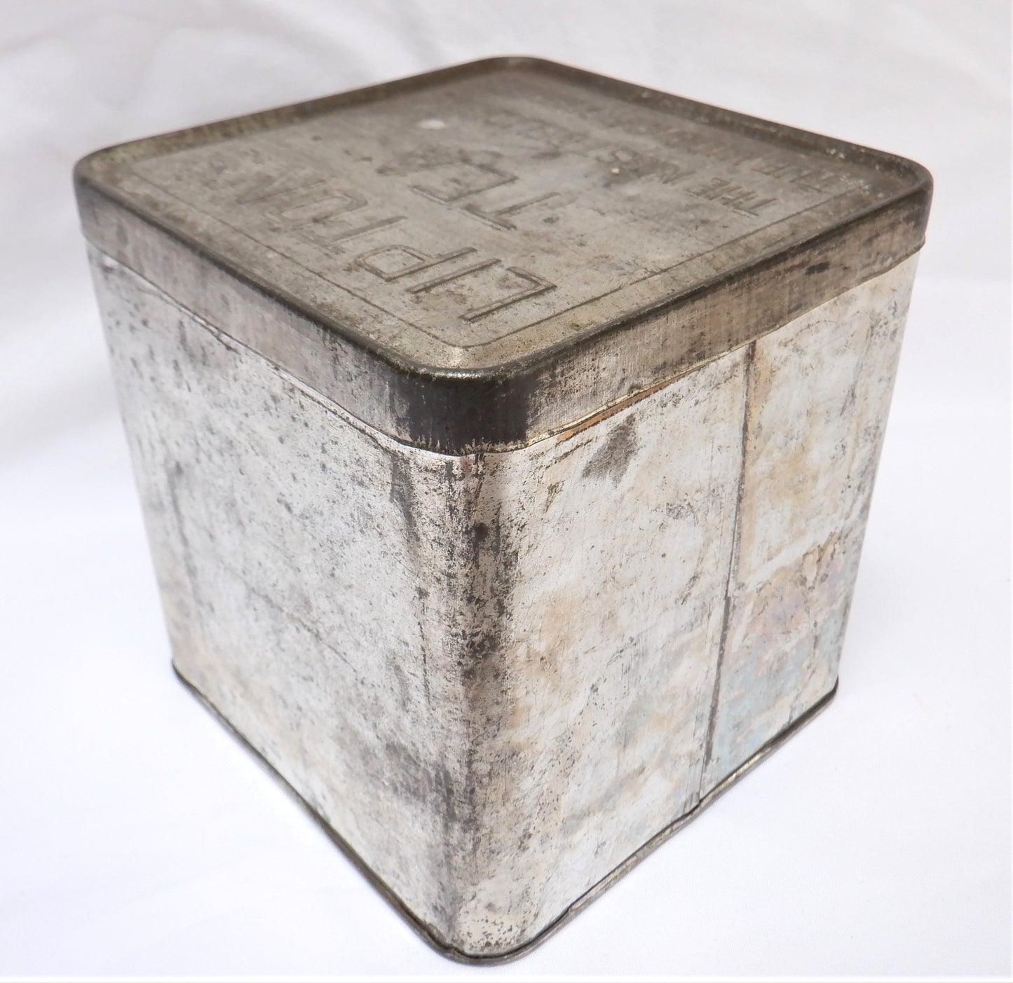 Vintage Square Silver Tea Tin Container: 'LIPTON'S TEA PLANTER CEYLON'