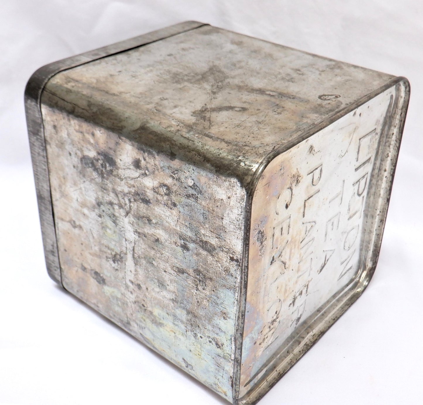 Vintage Square Silver Tea Tin Container: 'LIPTON'S TEA PLANTER CEYLON'