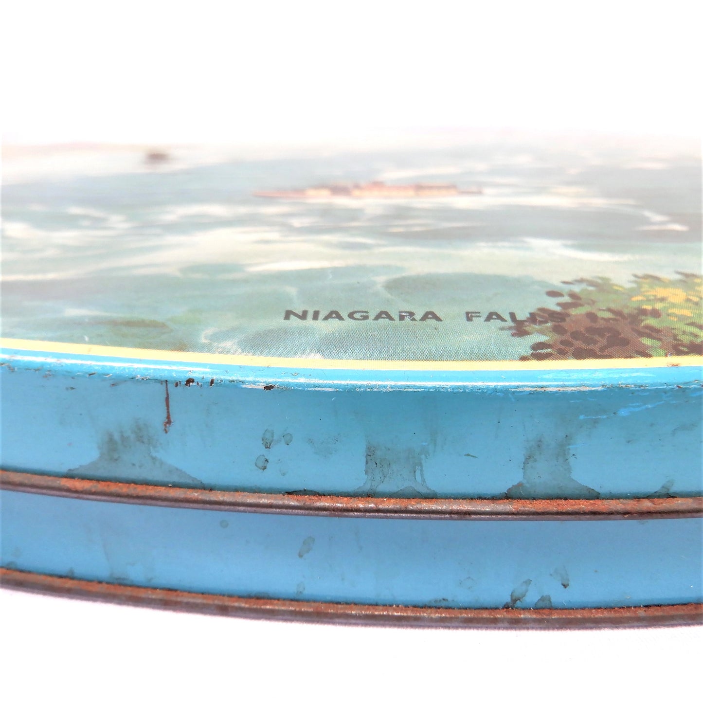 Antique Oval Tin by George Horner Company of England: 'NIAGARA FALLS'