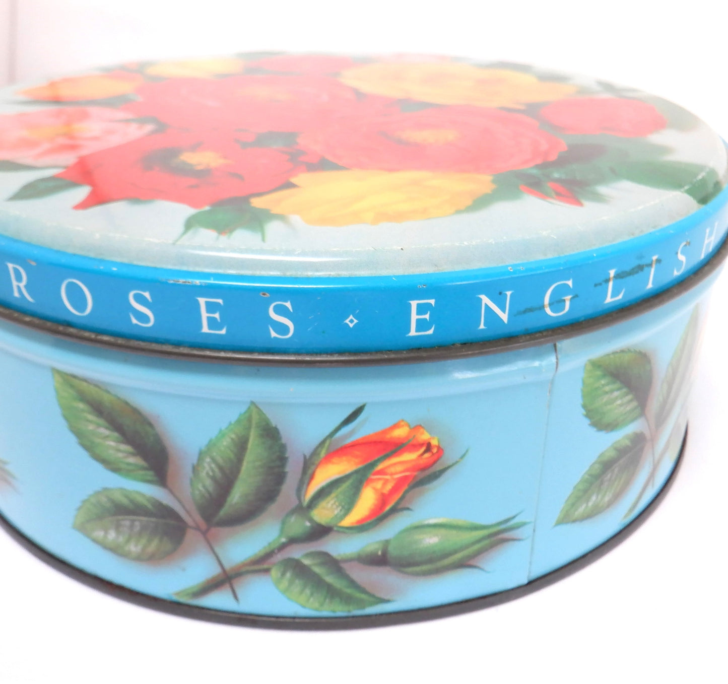 Famous Vintage Tin Cookie Container by CARR OF CARLISLE Limited of England: 'ENGLISH ROSES'