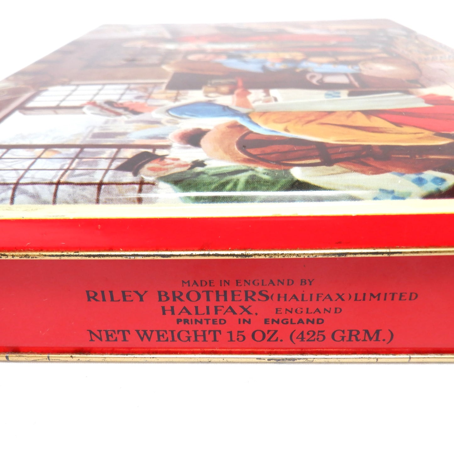 Vintage Toffee Tin Container by RILEY'S BROTHERS of Halifax, England: 'Ye Olde Inn & Carriage Pub'