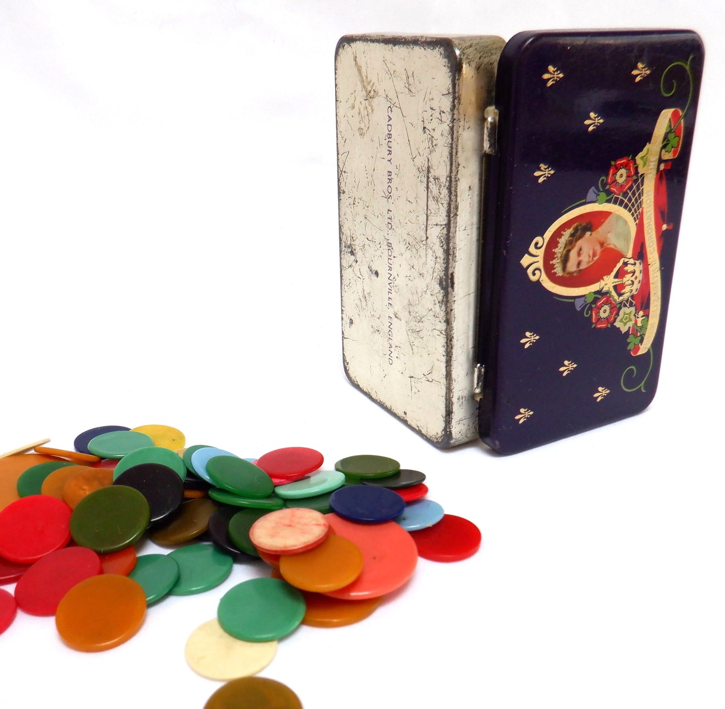 Queen Elizabeth II CORONATION SOUVENIR TIN from June 2nd 1953, by the Famous CADBURY BROTHERS