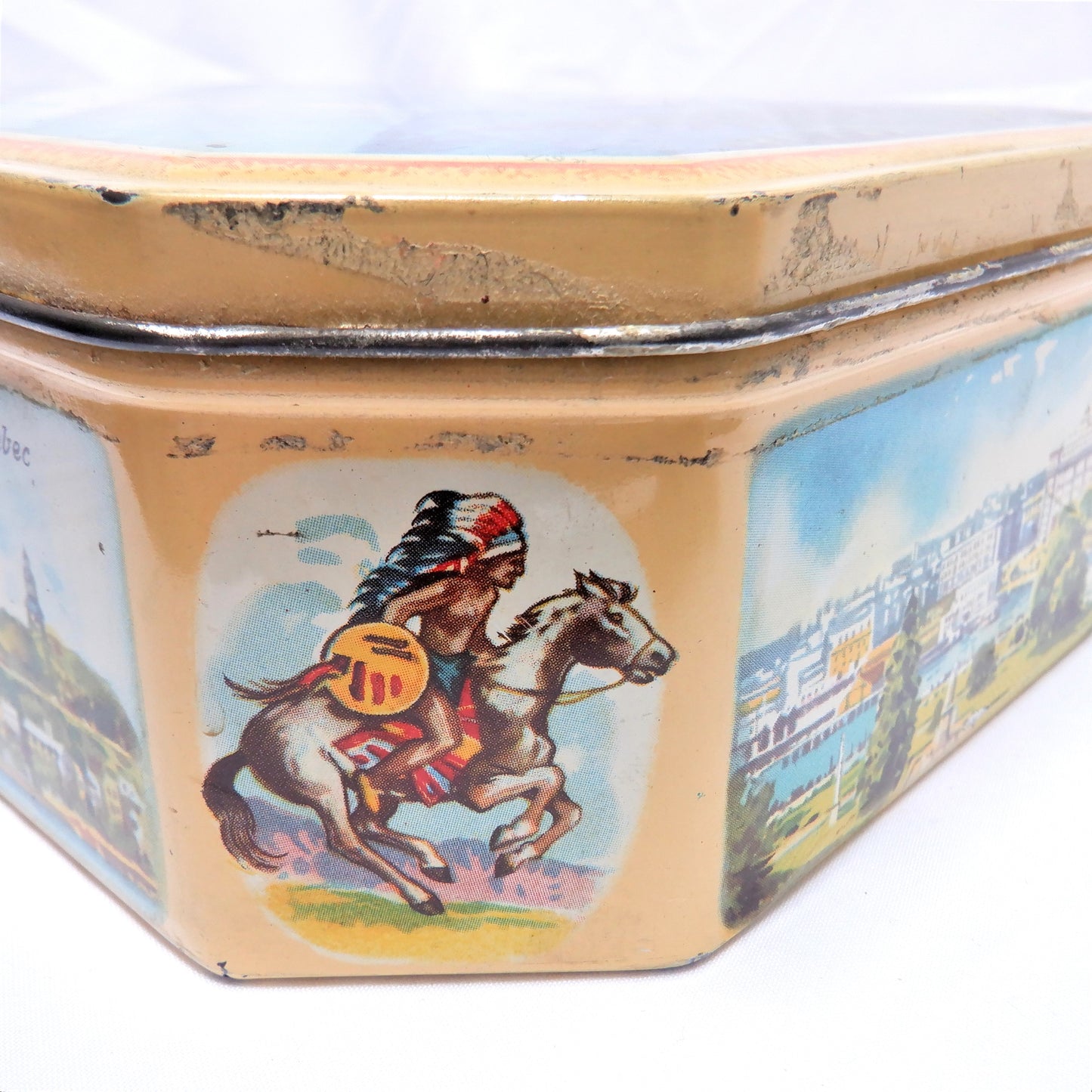Vintage Tin Container of 'LAKE LOUISE, ALBERTA' by Gray Dunn Biscuits of London