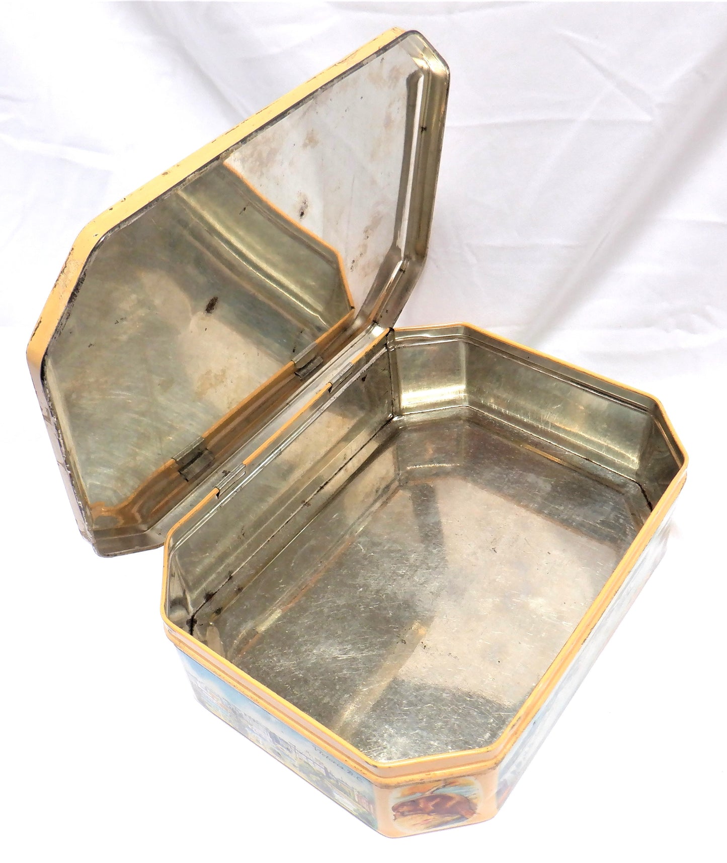 Vintage Tin Container of 'LAKE LOUISE, ALBERTA' by Gray Dunn Biscuits of London