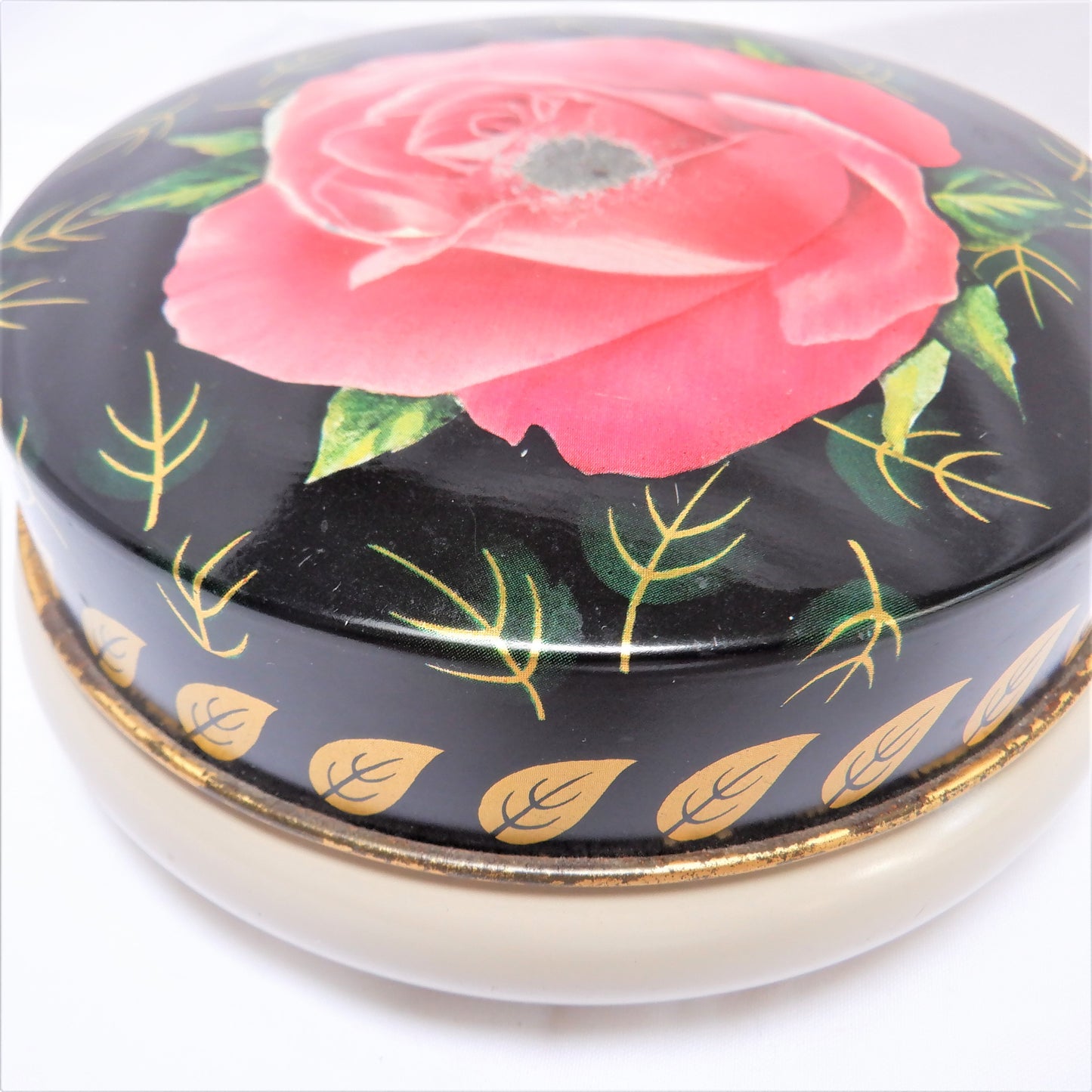 VINTAGE TIN by Riley's Toffee of London, England: 'THE ROSE'