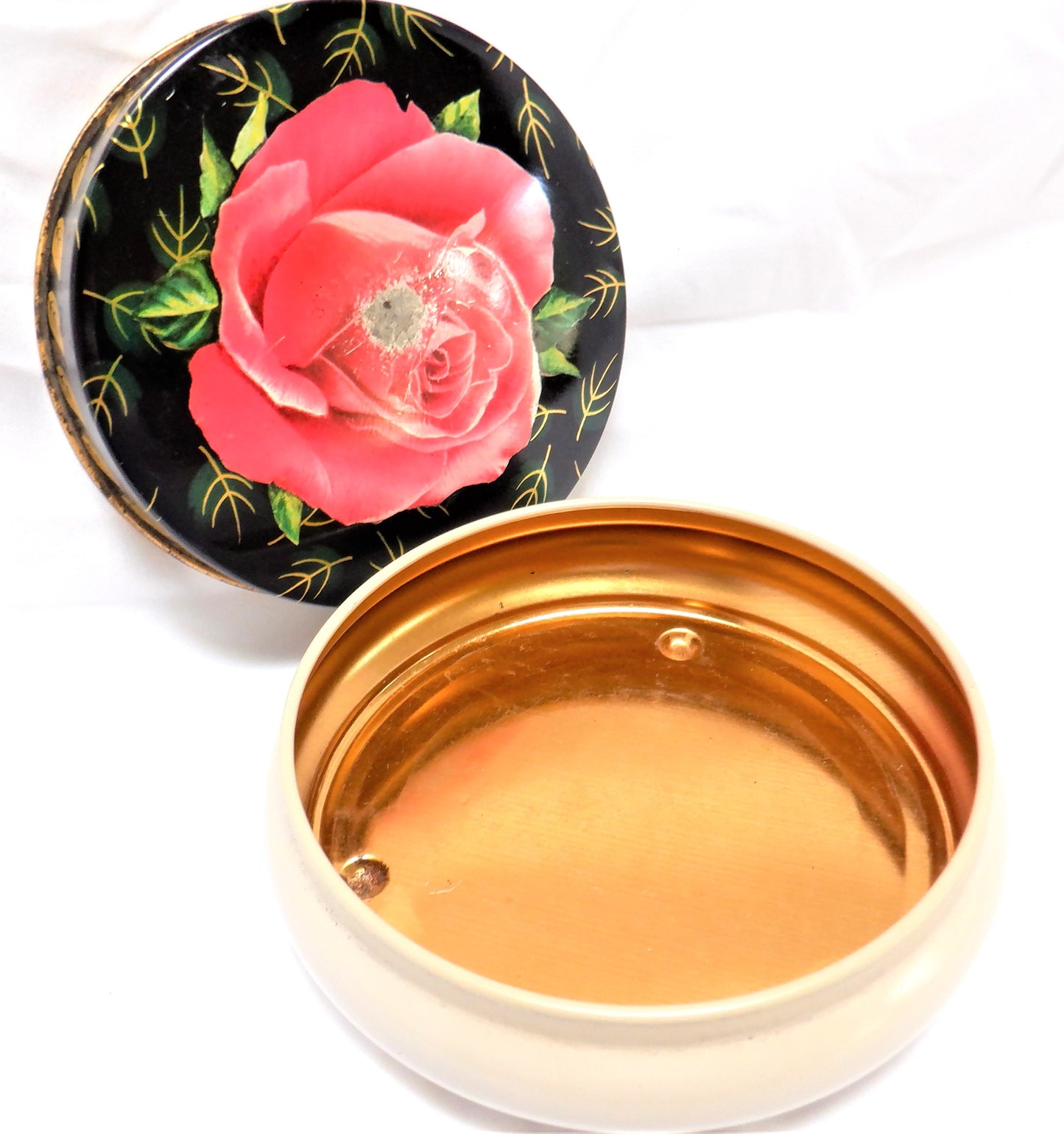 VINTAGE TIN by Riley's Toffee of London, England: 'THE ROSE'