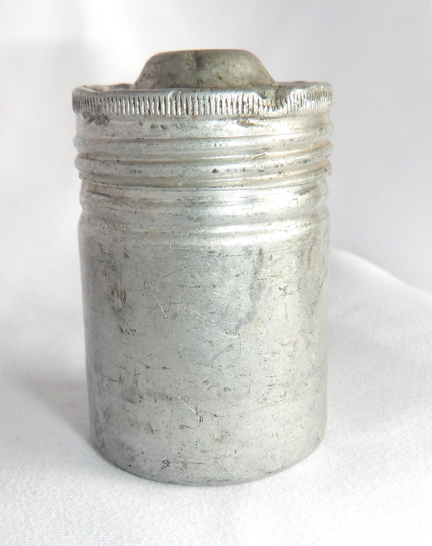 ANTIQUE ANSCO 35mm FILM CAN TIN CONTAINER, with original unpainted matching lid!