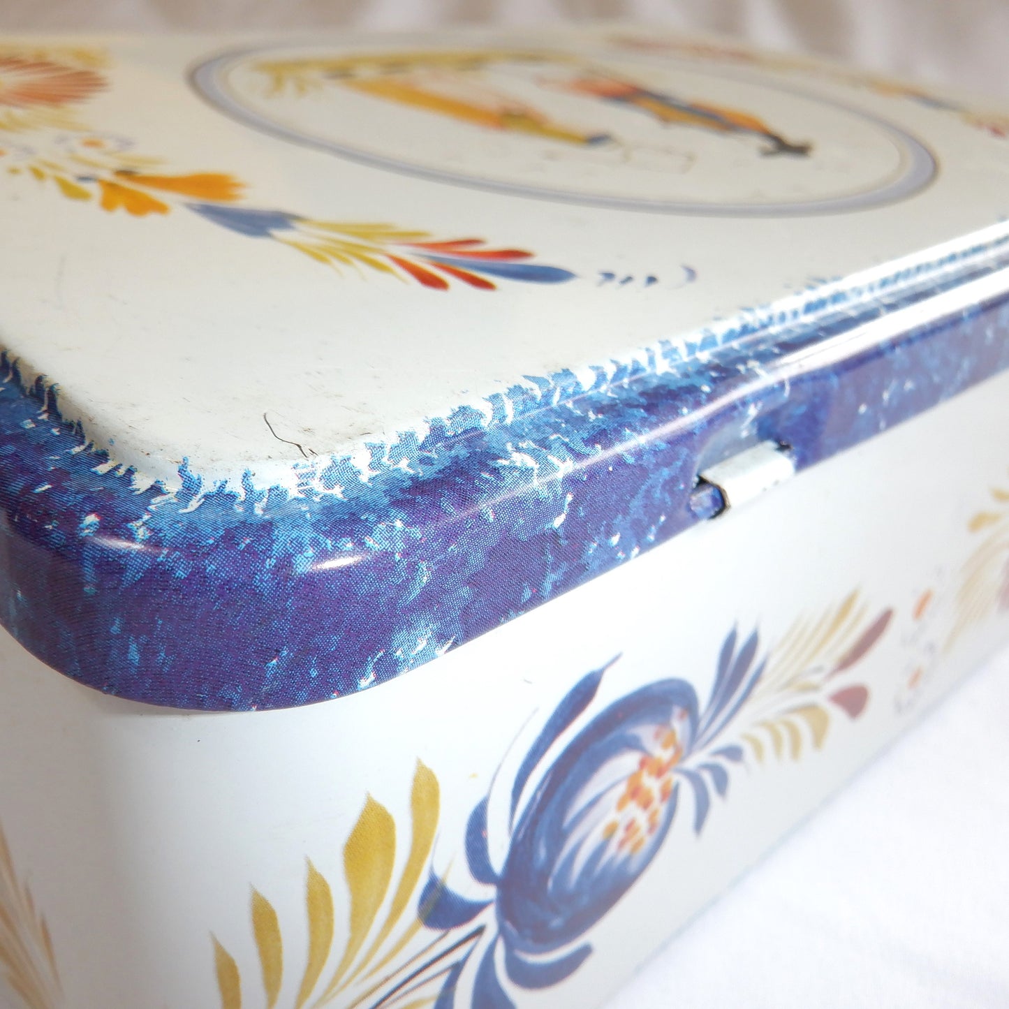 Vintage Rare Tin Container by Massilly Company of France: 'CANADIAN ACADIENS'