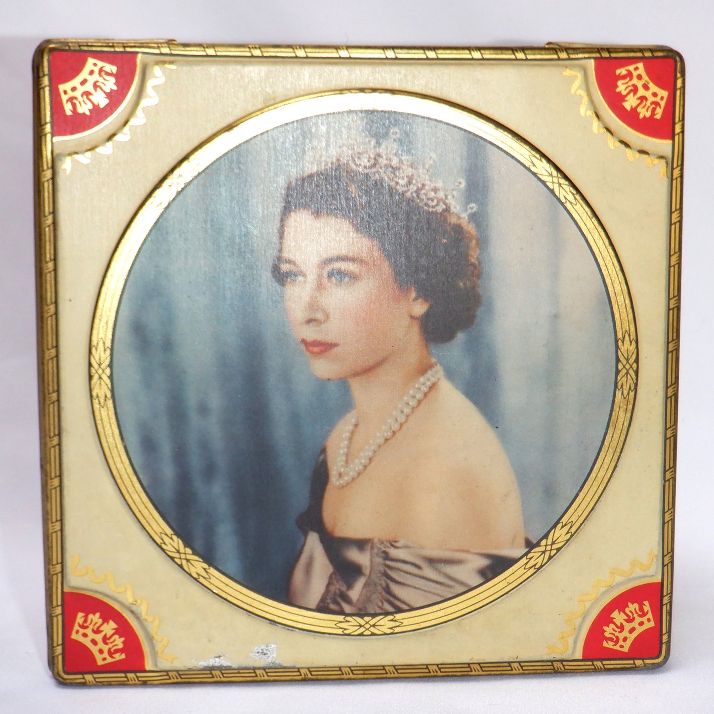 1953 Souvenir Vintage Tin of H.M. Queen Elizabeth II Coronation, by Henry Thorne Toffee Co.
