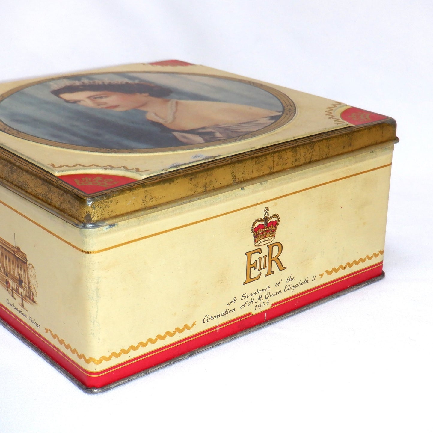 1953 Souvenir Vintage Tin of H.M. Queen Elizabeth II Coronation, by Henry Thorne Toffee Co.