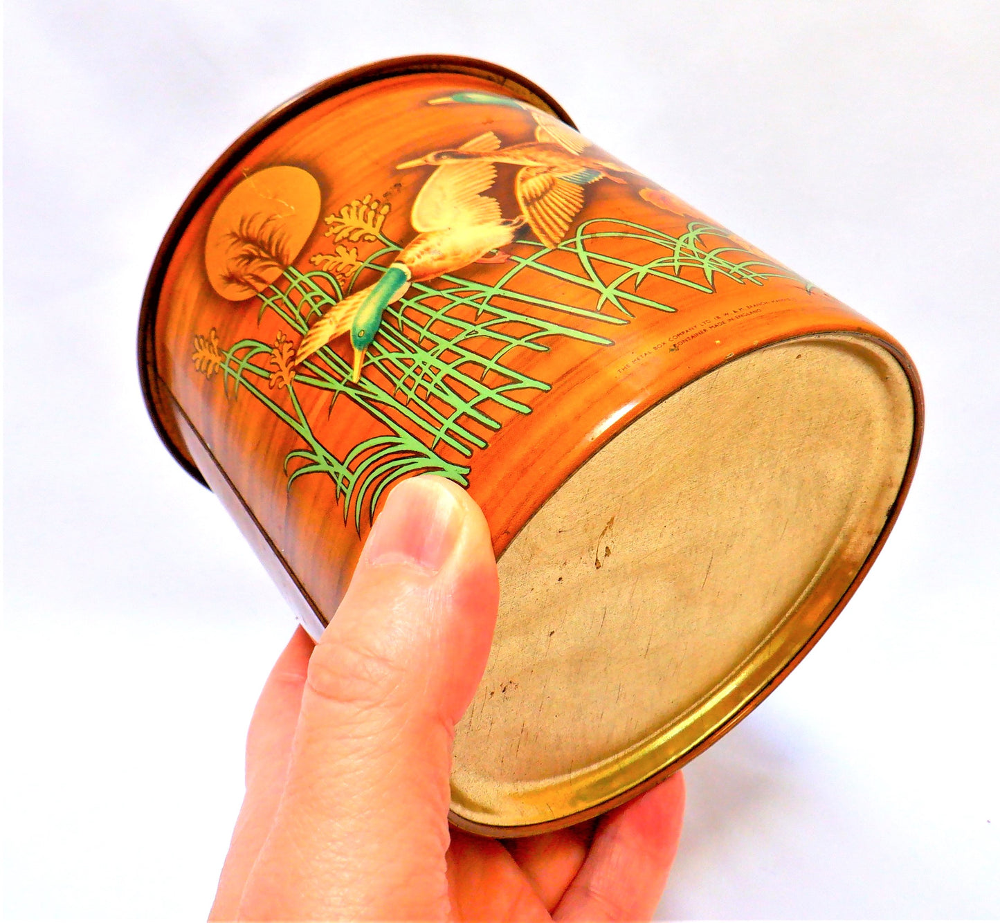 A Vintage Tin by The Metal Box Company Limited of Mansfield, England: 'THREE MALLARD DUCKS'