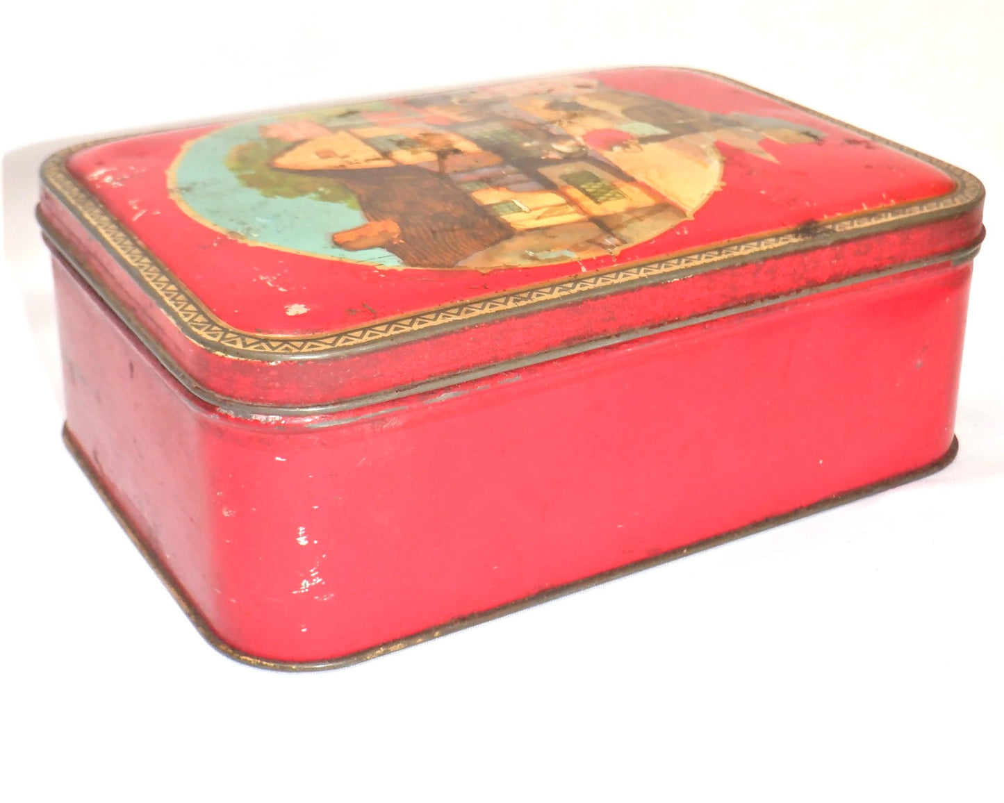 A 1940's Antique Tin by RILEY'S TOFFEE of Halifax, England: 'YE WELCOME INN'