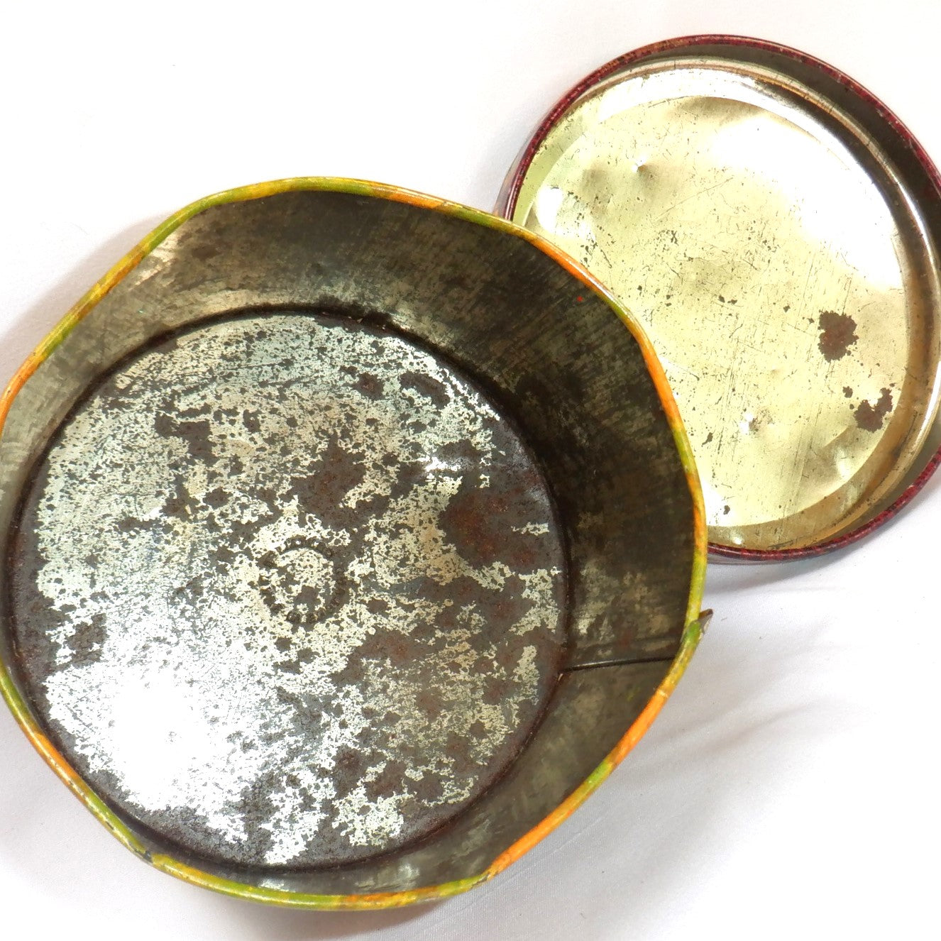 PSYCHEDELIC FLOWERS! A Vintage British Tin Can Flower Container, 1960's