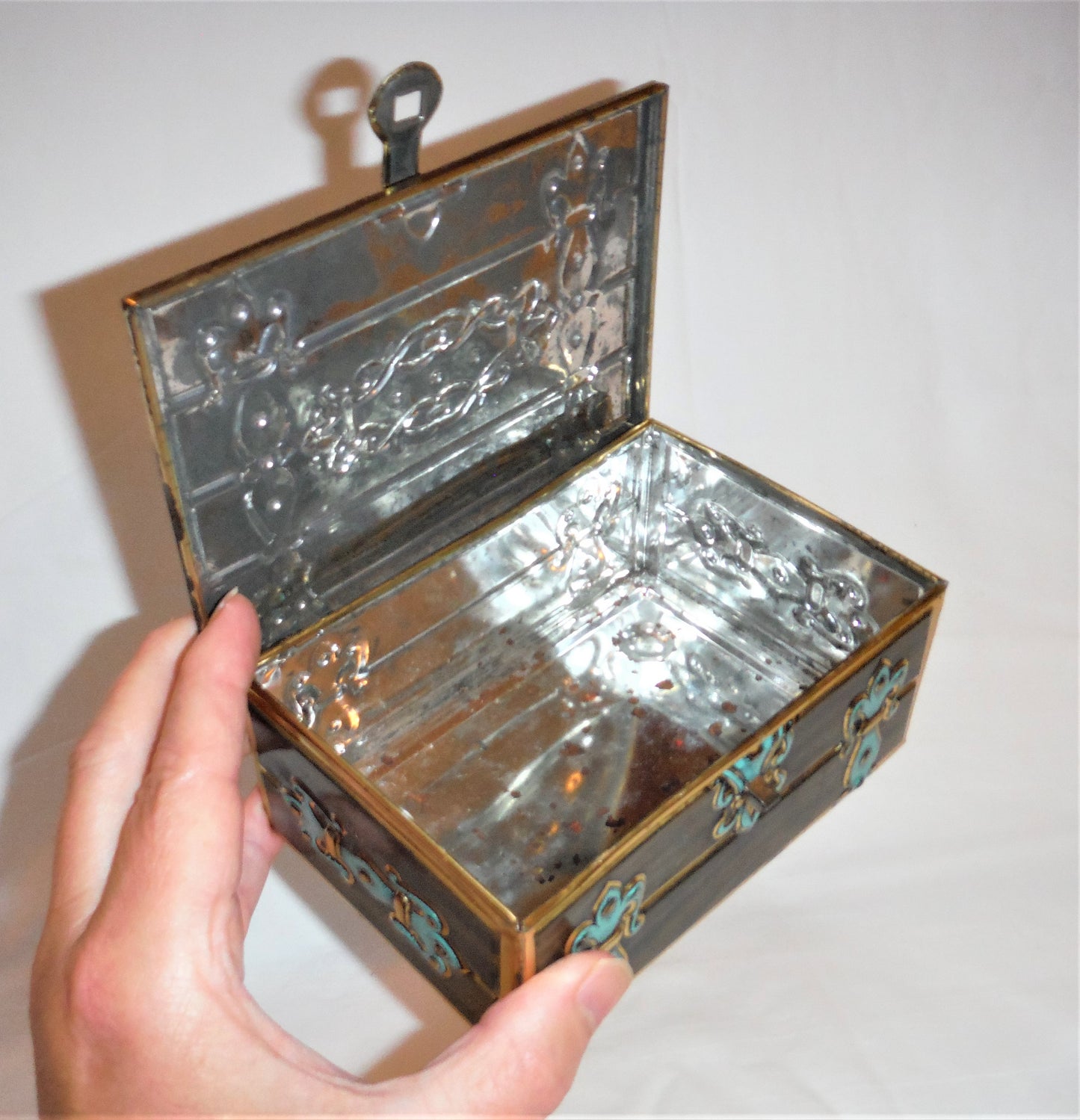 Old American Miniature Tin Can Money Strong Box: FLEUR-DE-LIS, HINGED, HASPED & HANDLED!