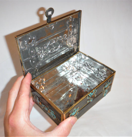 Old American Miniature Tin Can Money Strong Box: FLEUR-DE-LIS, HINGED, HASPED & HANDLED!