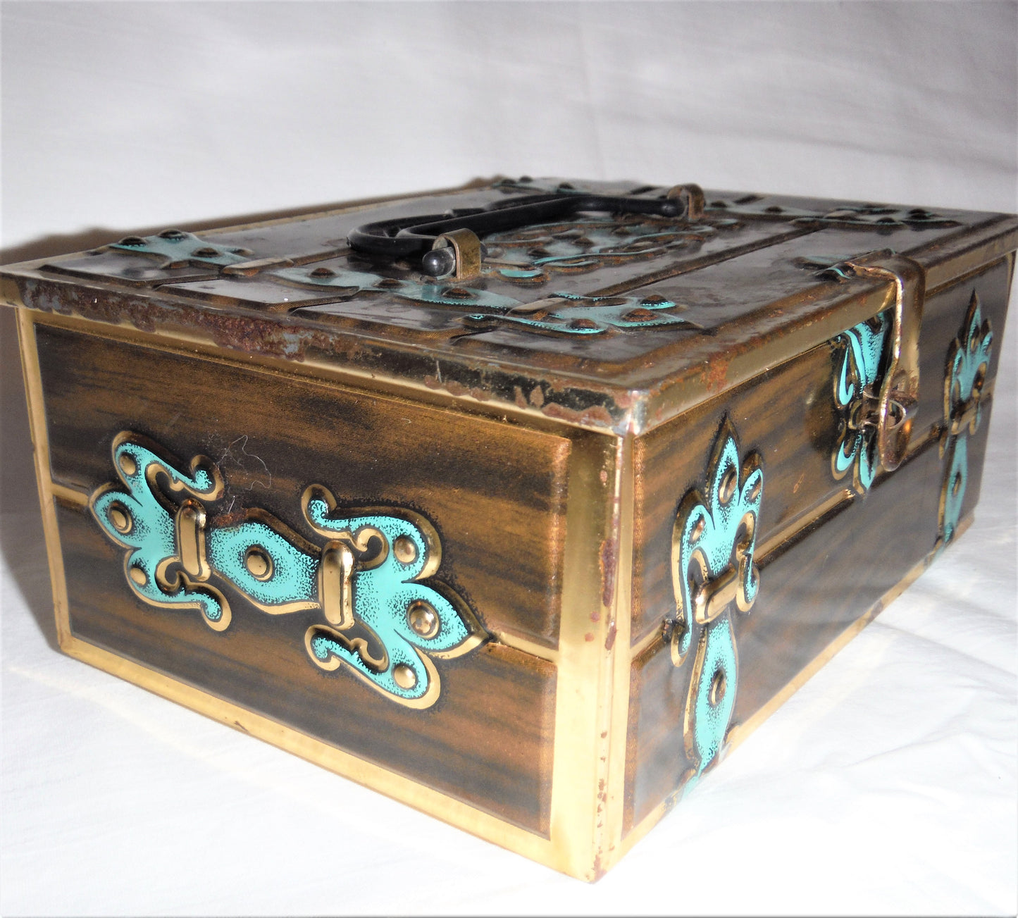 Old American Miniature Tin Can Money Strong Box: FLEUR-DE-LIS, HINGED, HASPED & HANDLED!