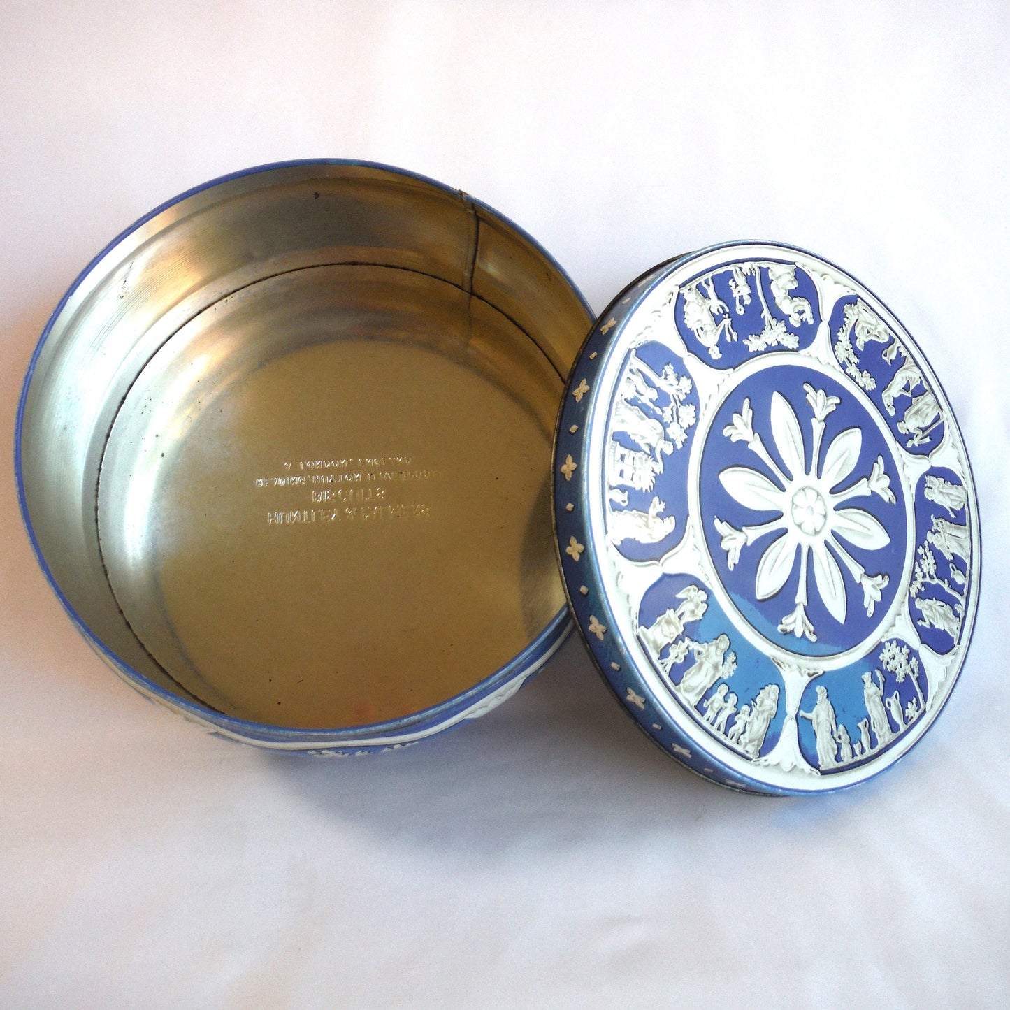 Vintage GREEK MARBLE GARDEN TIN, by Huntley & Palmers of London, England