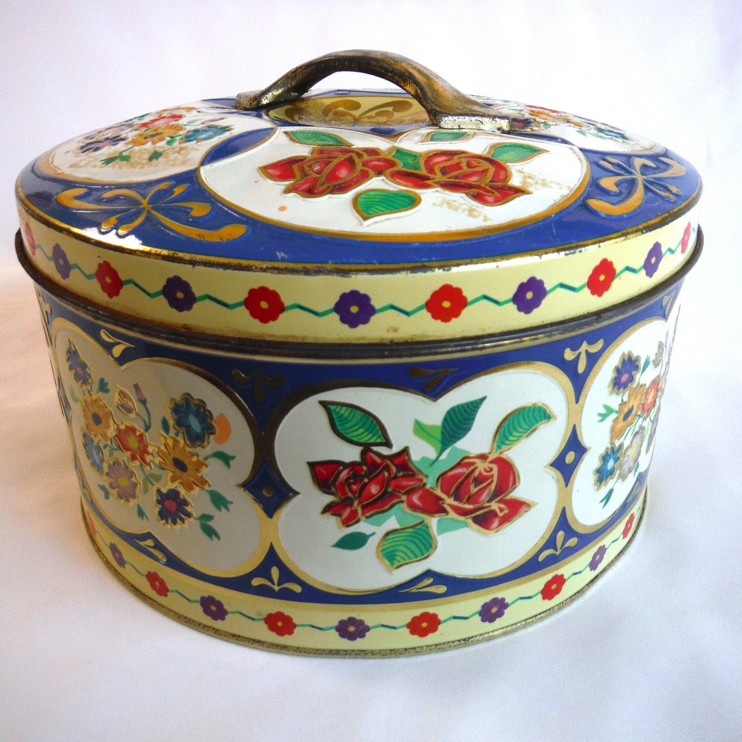 Embossed Flower Tin with Removable Top, Vintage Tin by GRAY DUNN BISCUITS OF SCOTLAND