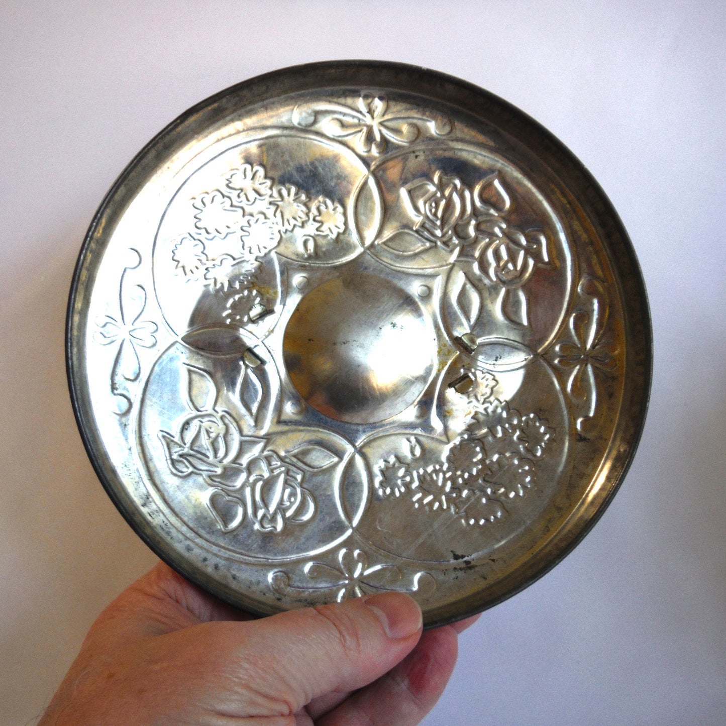 Embossed Flower Tin with Removable Top, Vintage Tin by GRAY DUNN BISCUITS OF SCOTLAND