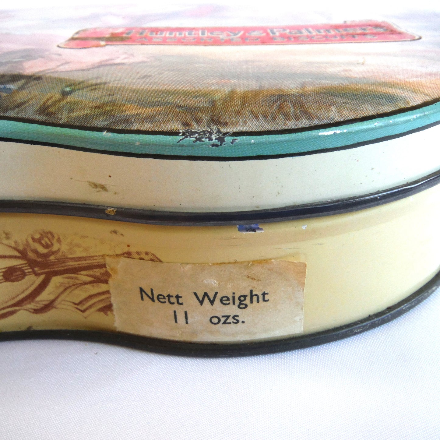 STUNNING ANTIQUE TIN CONTAINER, by Huntley & Palmers Assorted Biscuits of London : "MUSICAL GARDEN GIRLS"