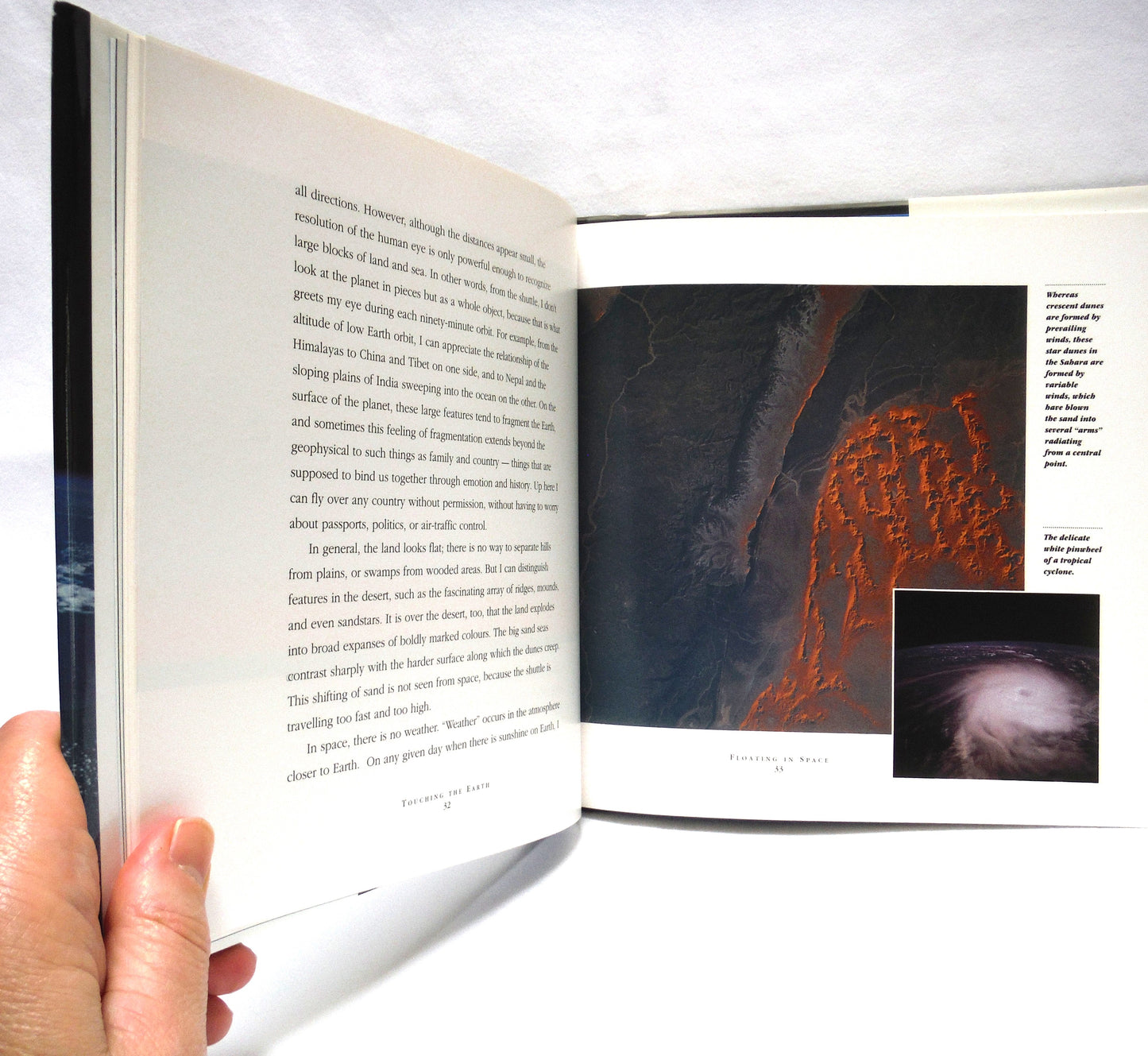 TOUCHING THE EARTH, by Roberta Bondar (1994 1st Ed.)