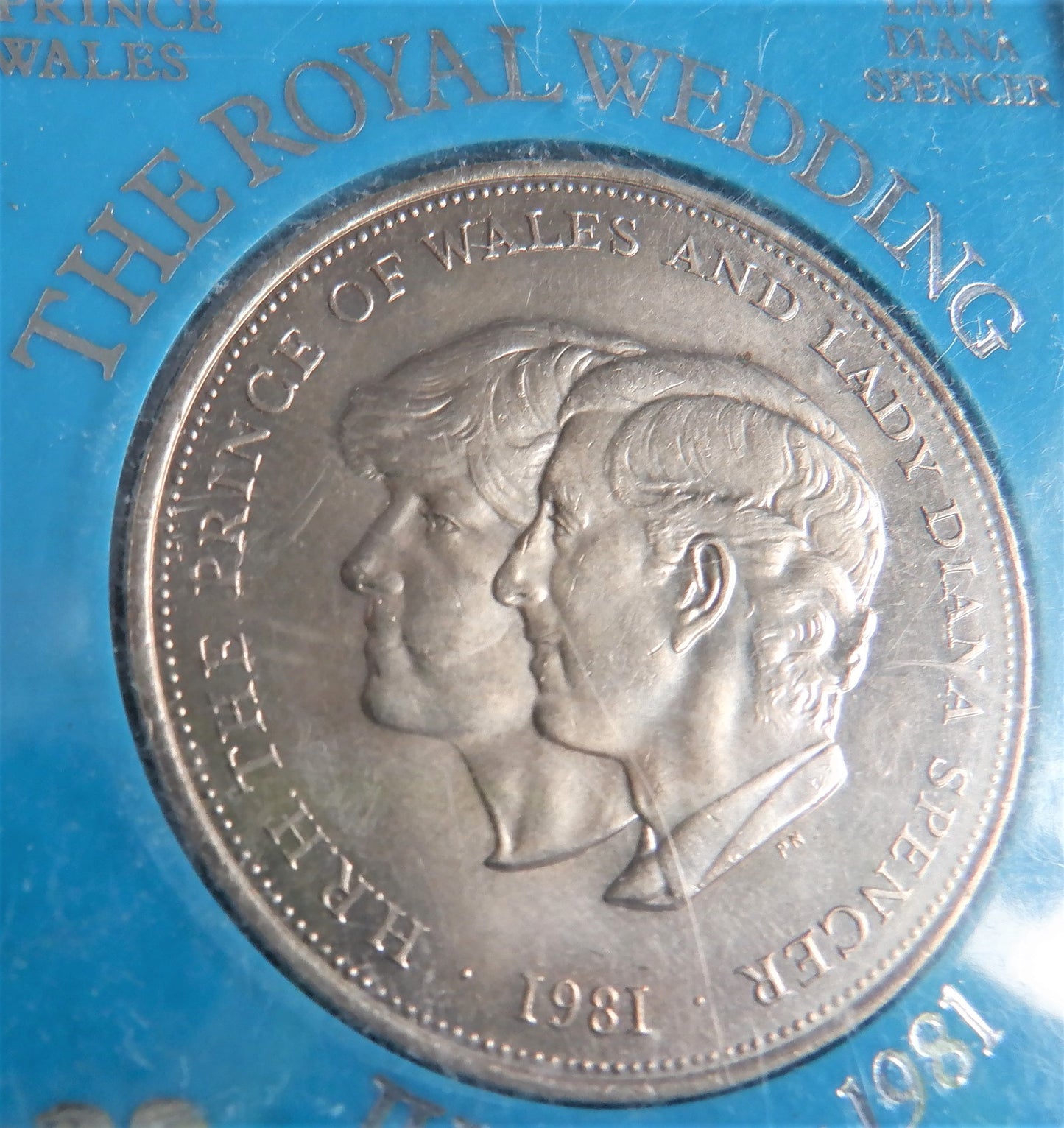 THE ROYAL WEDDING, 1981 Commemorative Crown Coin Charles & Diana, by Barklay's Bank of London, England 29th July 1981