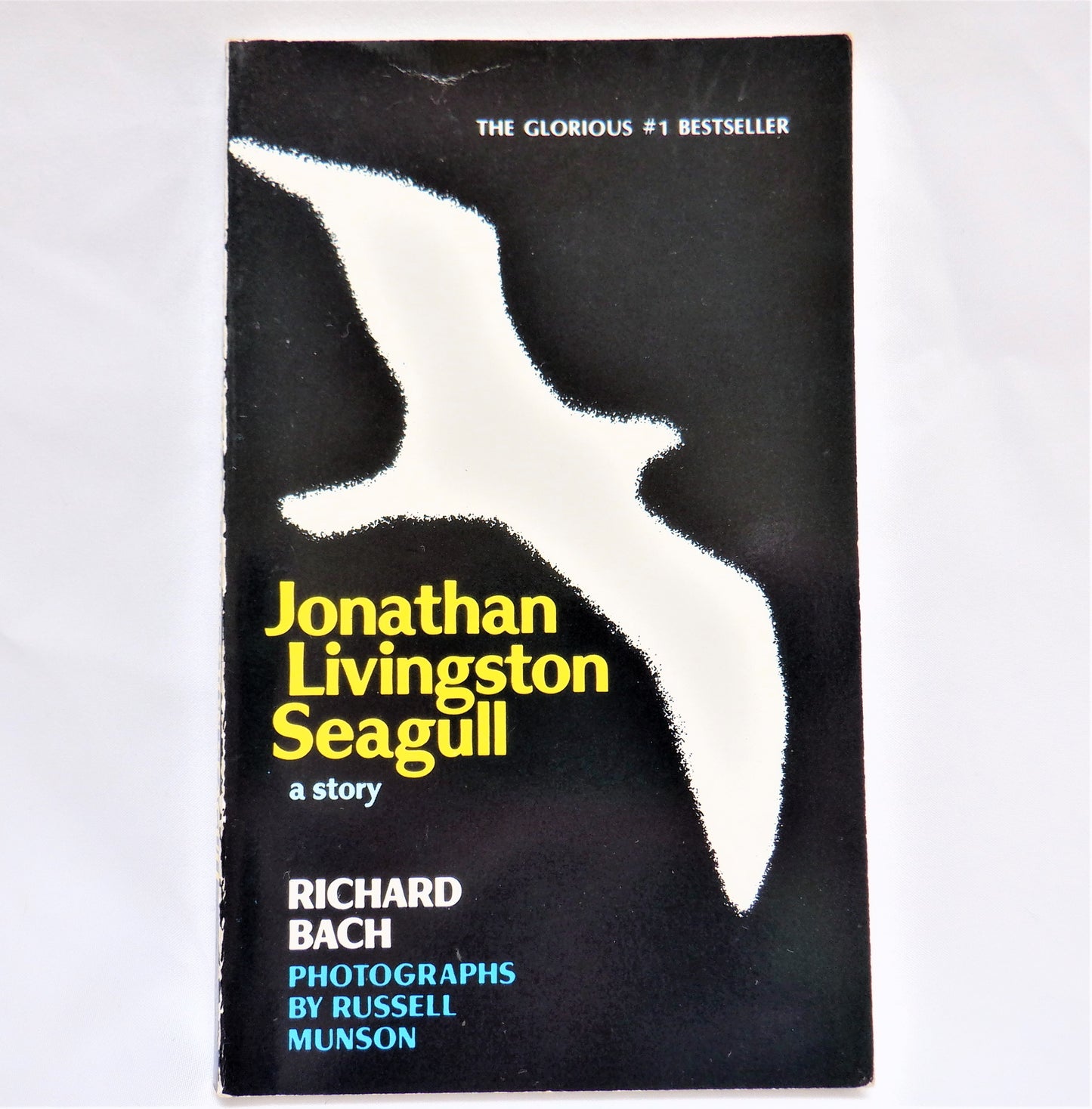 JONATHAN LIVINGSTON SEAGULL, A Story by Richard Bach, Rare 1st AVON BOOKS PRINTING: January 1973
